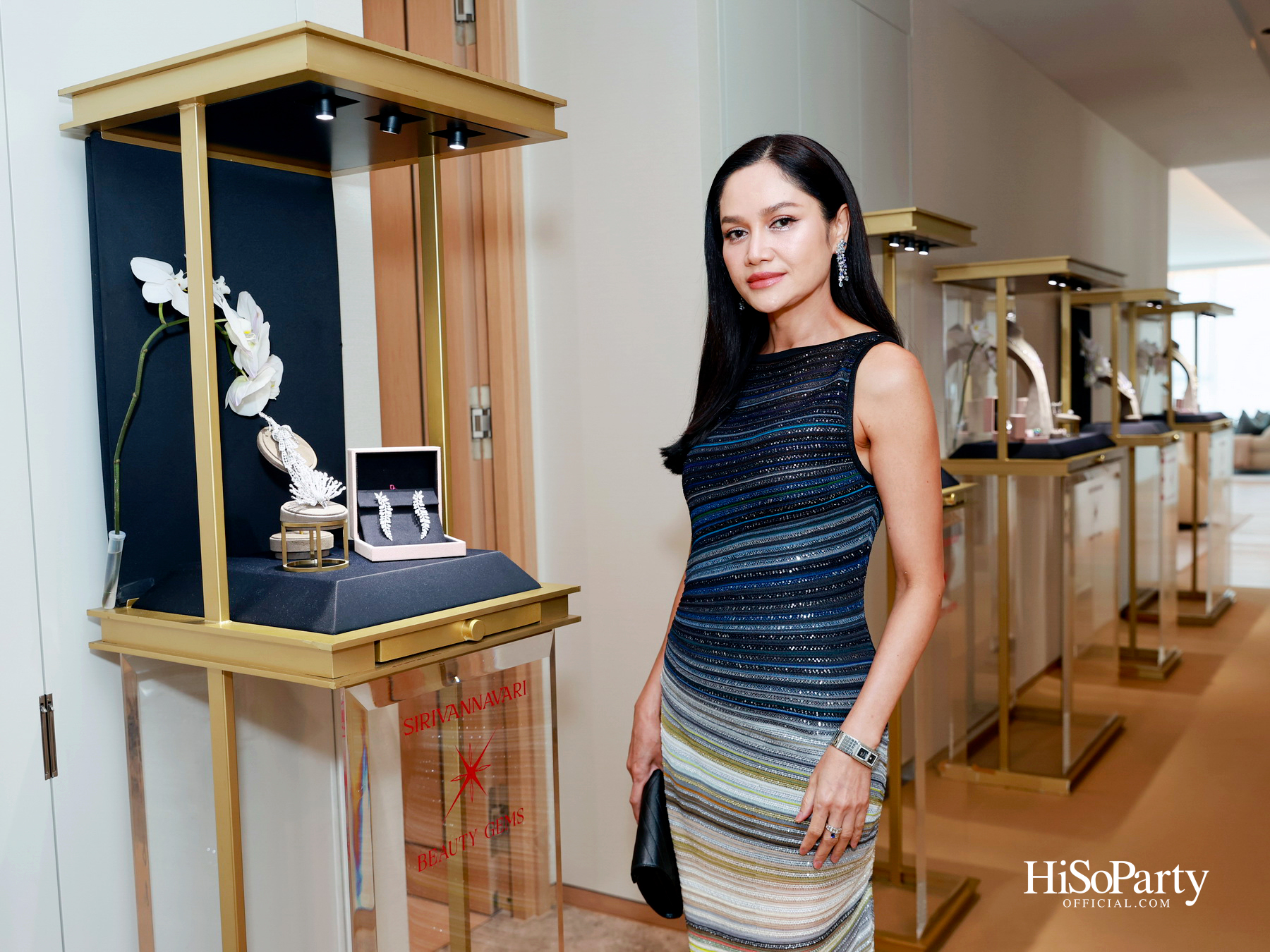 PRIVATE SHOWCASE AT SCOPE THONGLOR FEATURING SHOW UNIT ALONGSIDE MASTERPIECES CURATED BY BEAUTY GEMS