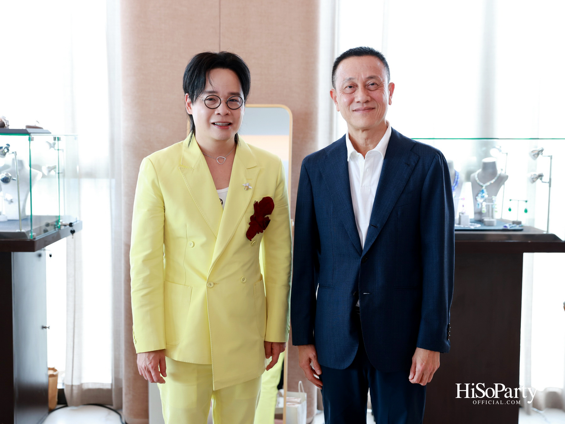 PRIVATE SHOWCASE AT SCOPE THONGLOR FEATURING SHOW UNIT ALONGSIDE MASTERPIECES CURATED BY BEAUTY GEMS