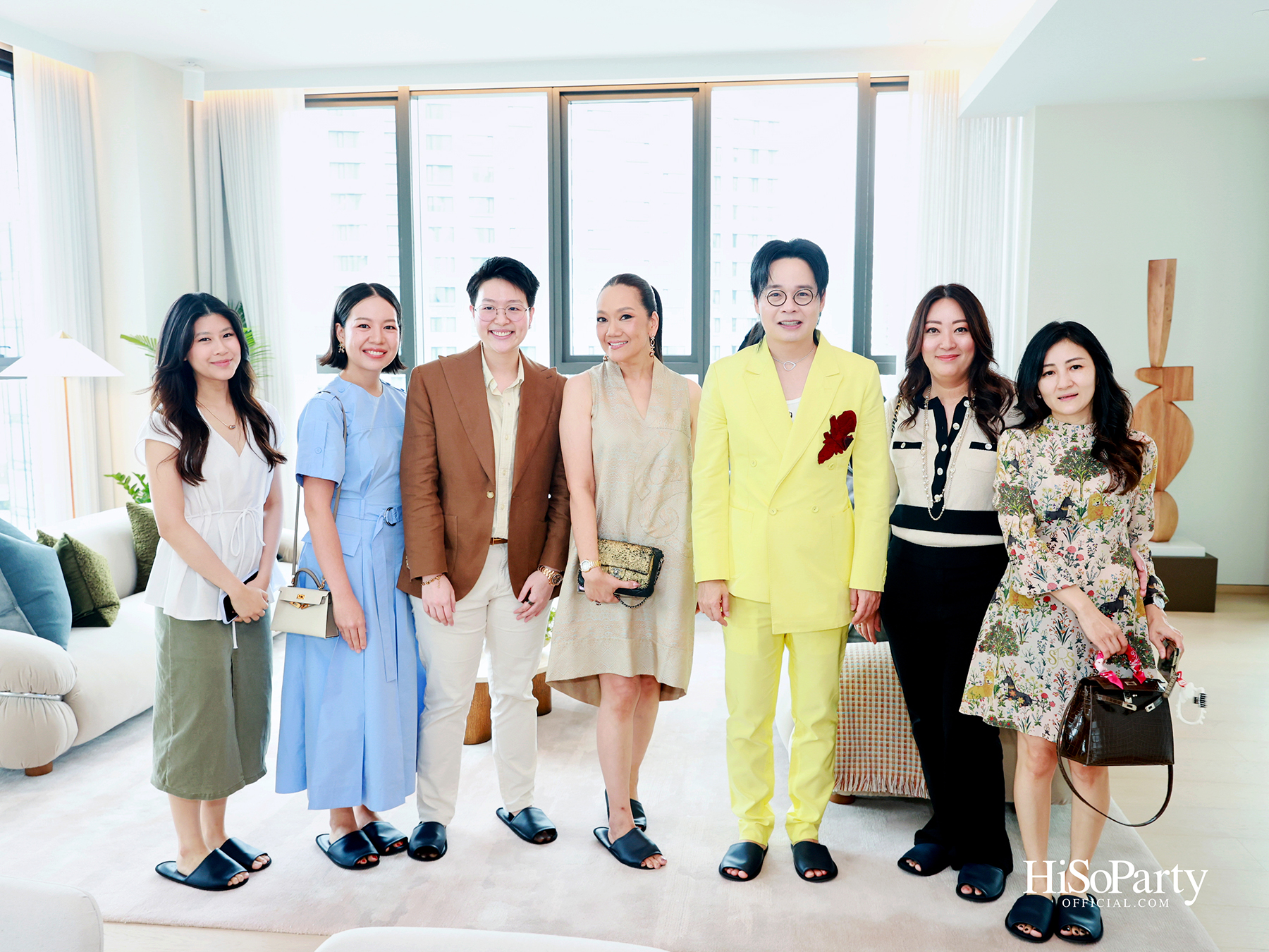 PRIVATE SHOWCASE AT SCOPE THONGLOR FEATURING SHOW UNIT ALONGSIDE MASTERPIECES CURATED BY BEAUTY GEMS