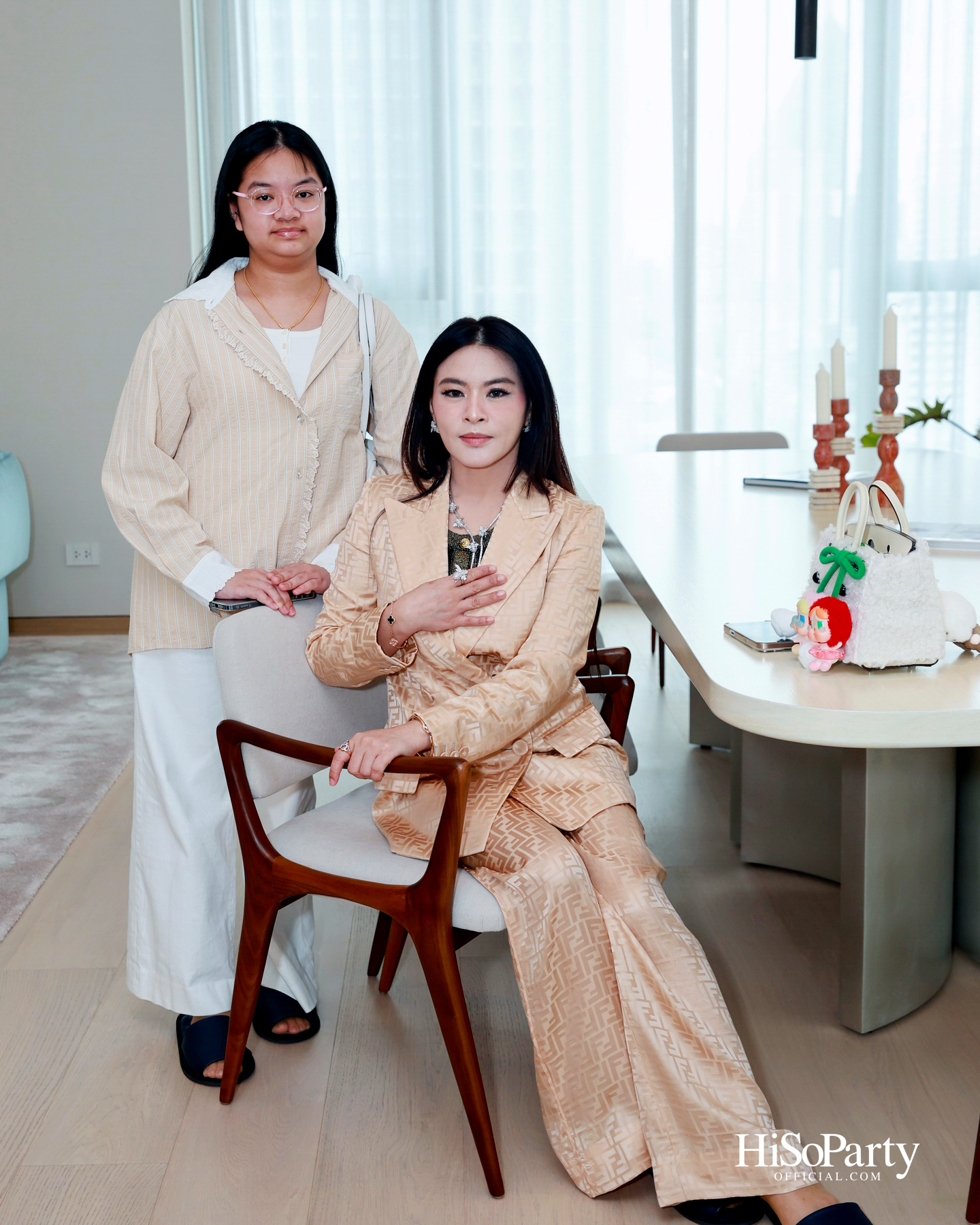 PRIVATE SHOWCASE AT SCOPE THONGLOR FEATURING SHOW UNIT ALONGSIDE MASTERPIECES CURATED BY BEAUTY GEMS