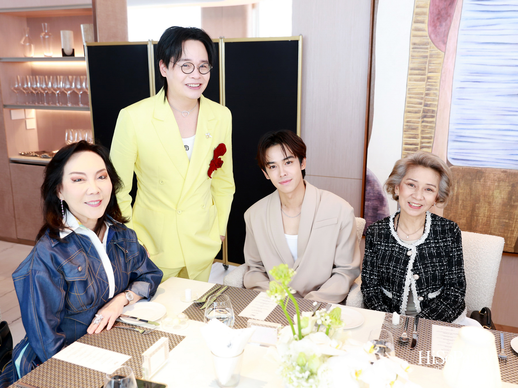 PRIVATE SHOWCASE AT SCOPE THONGLOR FEATURING SHOW UNIT ALONGSIDE MASTERPIECES CURATED BY BEAUTY GEMS