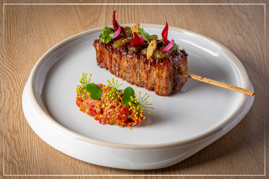 เชฟเอียน กิตติชัย เปิดตัวเมนู À La Carte ใหม่ เผยเสน่ห์อาหารไทยโบราณที่หารับประทานยาก ณ ร้านอาหารคำหอม