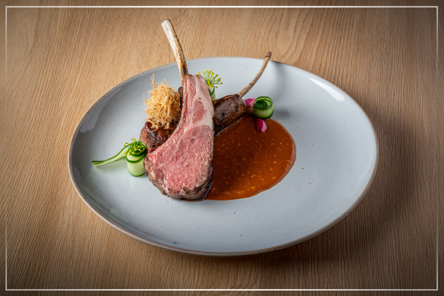 เชฟเอียน กิตติชัย เปิดตัวเมนู À La Carte ใหม่ เผยเสน่ห์อาหารไทยโบราณที่หารับประทานยาก ณ ร้านอาหารคำหอม