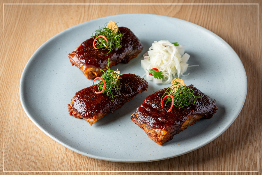 เชฟเอียน กิตติชัย เปิดตัวเมนู À La Carte ใหม่ เผยเสน่ห์อาหารไทยโบราณที่หารับประทานยาก ณ ร้านอาหารคำหอม