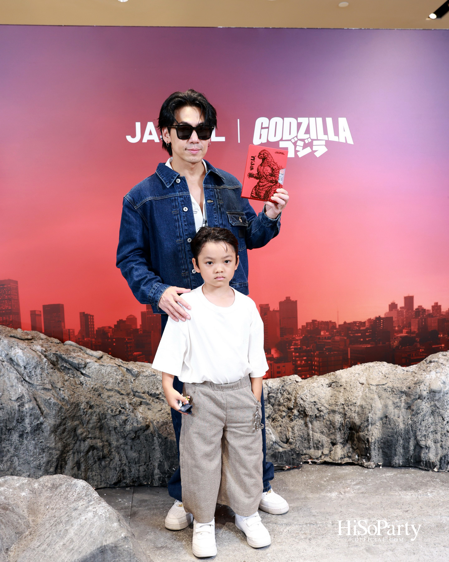 JASPAL ฉลอง 70 ปีอสูรยักษ์ในตำนาน เปิดตัวคอลเลกชัน ‘JASPAL x GODZILLA’