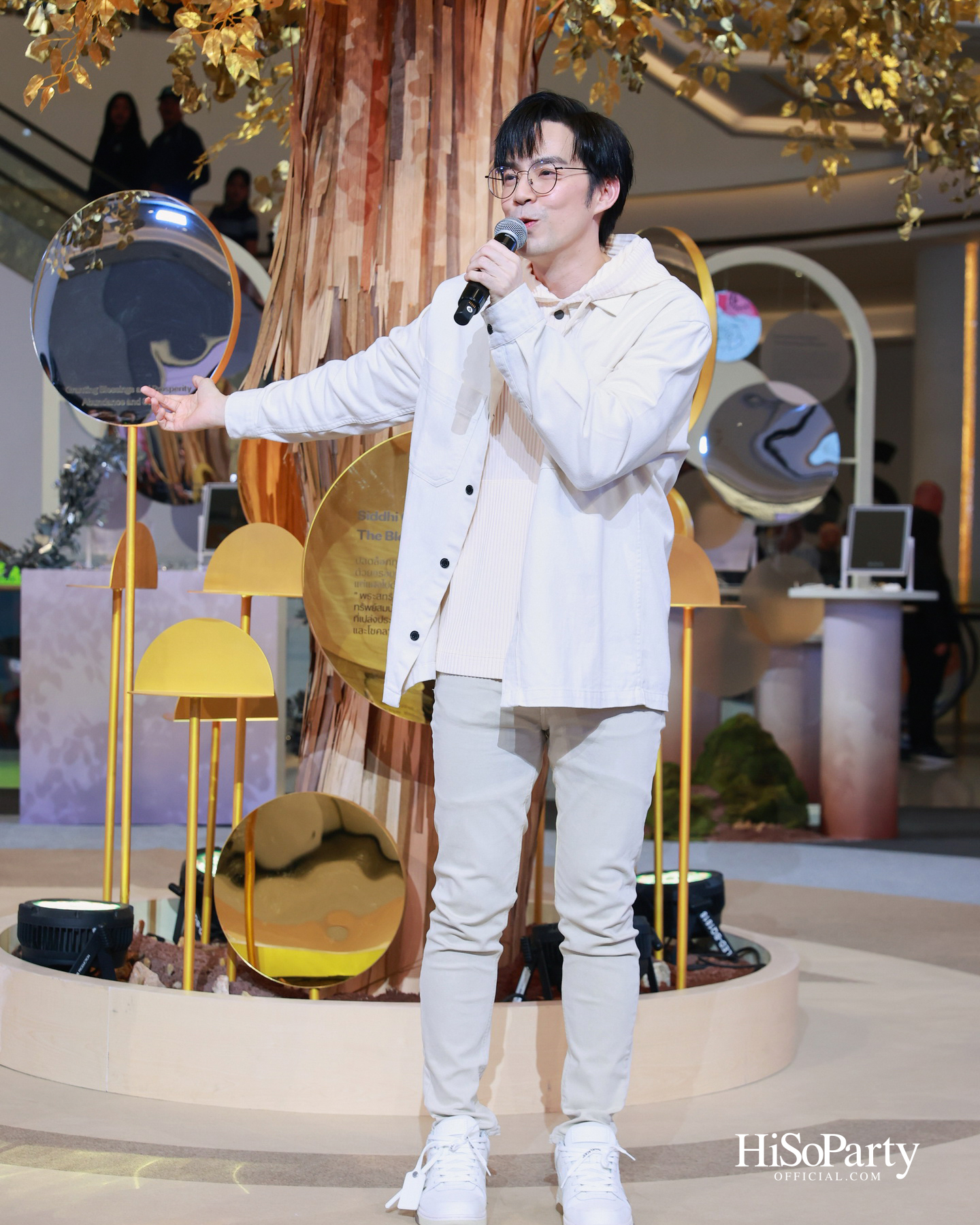 OWNDAYS Thailand ฉลอง 10 ปี จัดงานใหญ่พร้อมเปิดตัวคอลเลกชันพิเศษที่สยามพารากอน