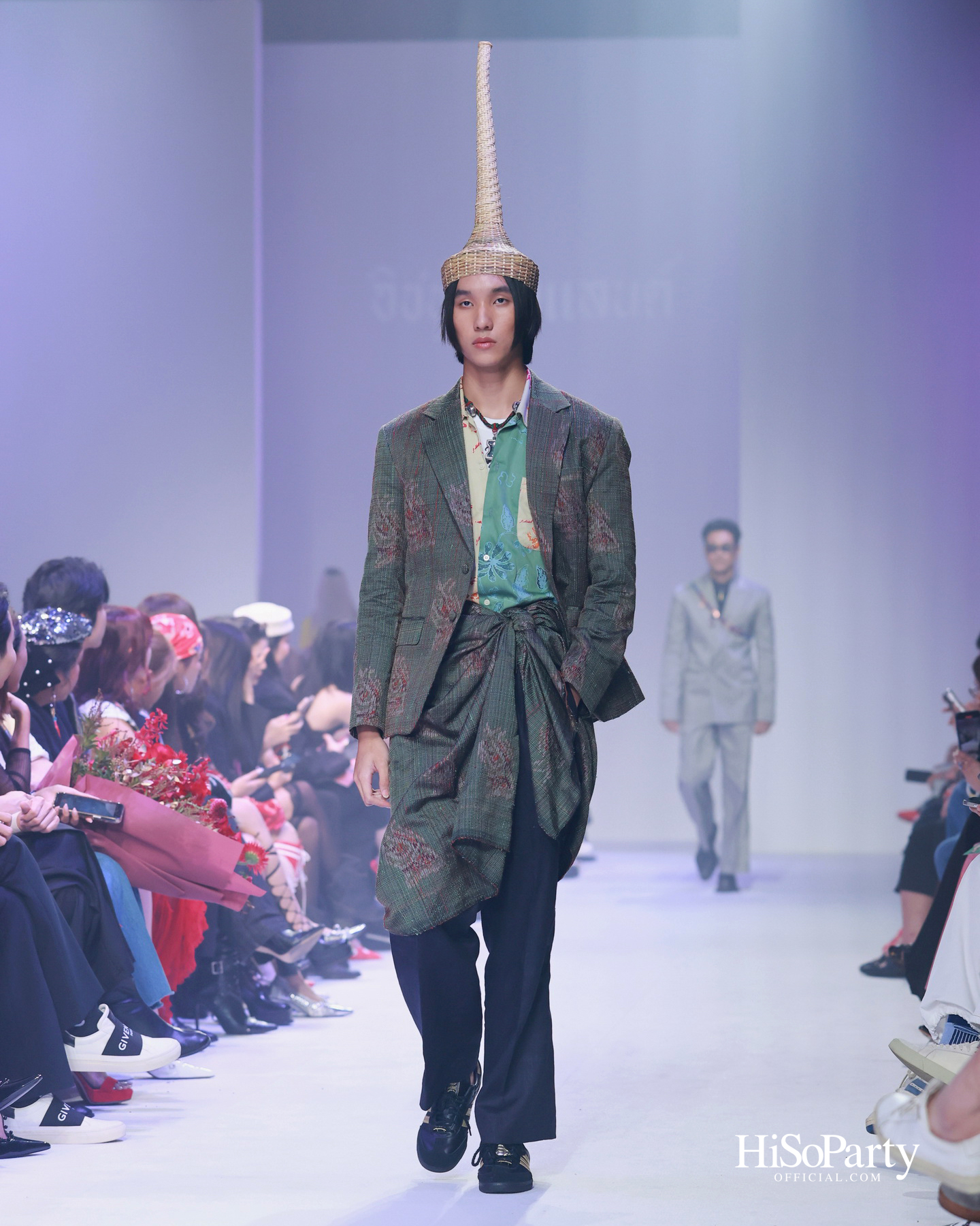 ISSUE Presented by THANN @Siam Paragon Bangkok International Fashion Week 2025