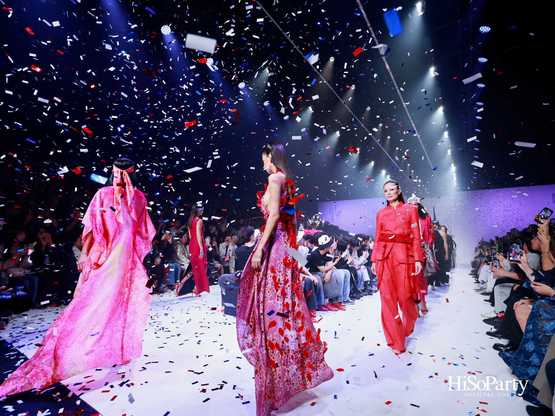 ISSUE Presented by THANN @Siam Paragon Bangkok International Fashion Week 2025