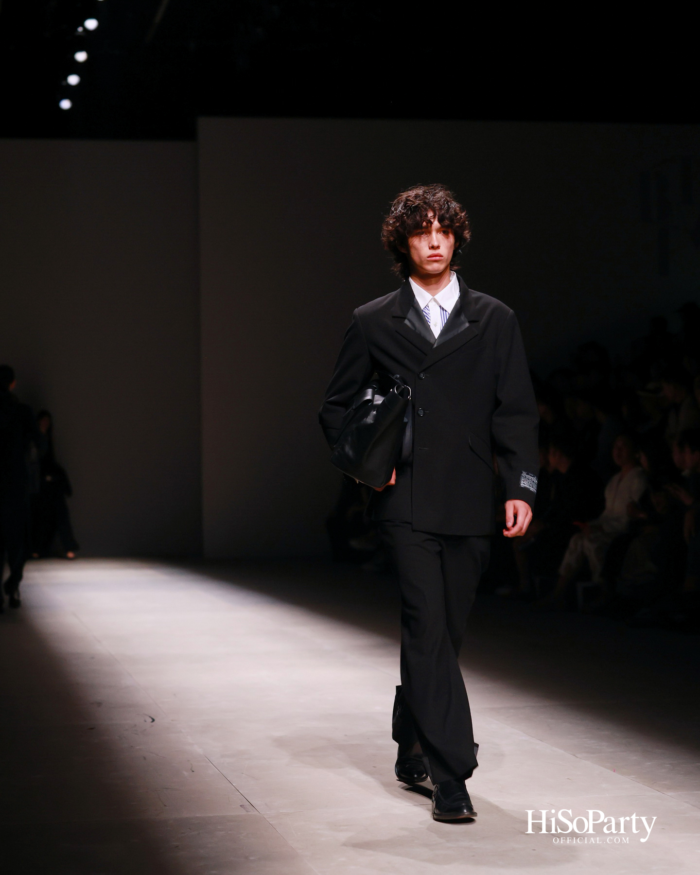 Greyhound Original @Siam Paragon Bangkok International Fashion Week 2025