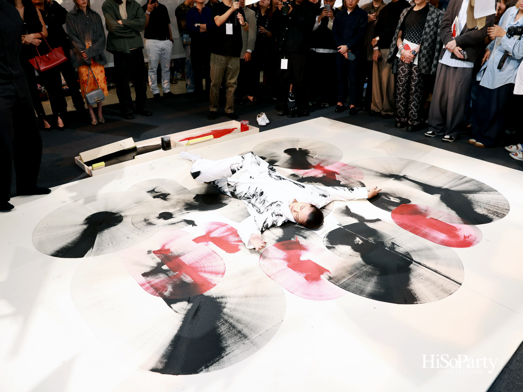 เซ็นทรัล เอ็มบาสซี เปิดแคมเปญ ‘Amazing Central Embassy LOVES Fashion’ จุดประกายหัวใจแห่งสไตล์ตลอดเดือนตุลาคม