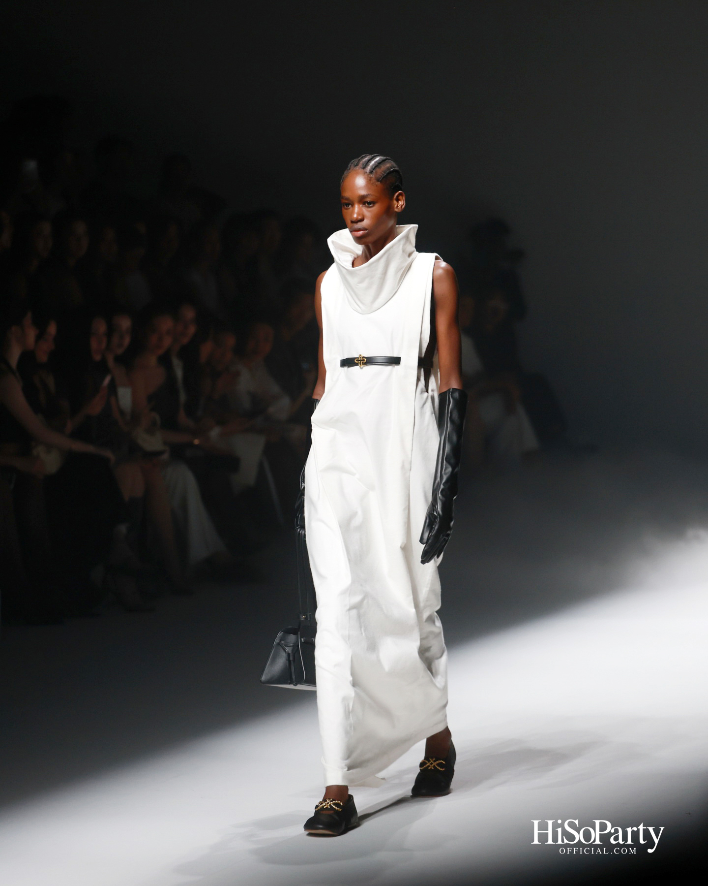 FUNDAO @Siam Paragon Bangkok International Fashion Week 2025