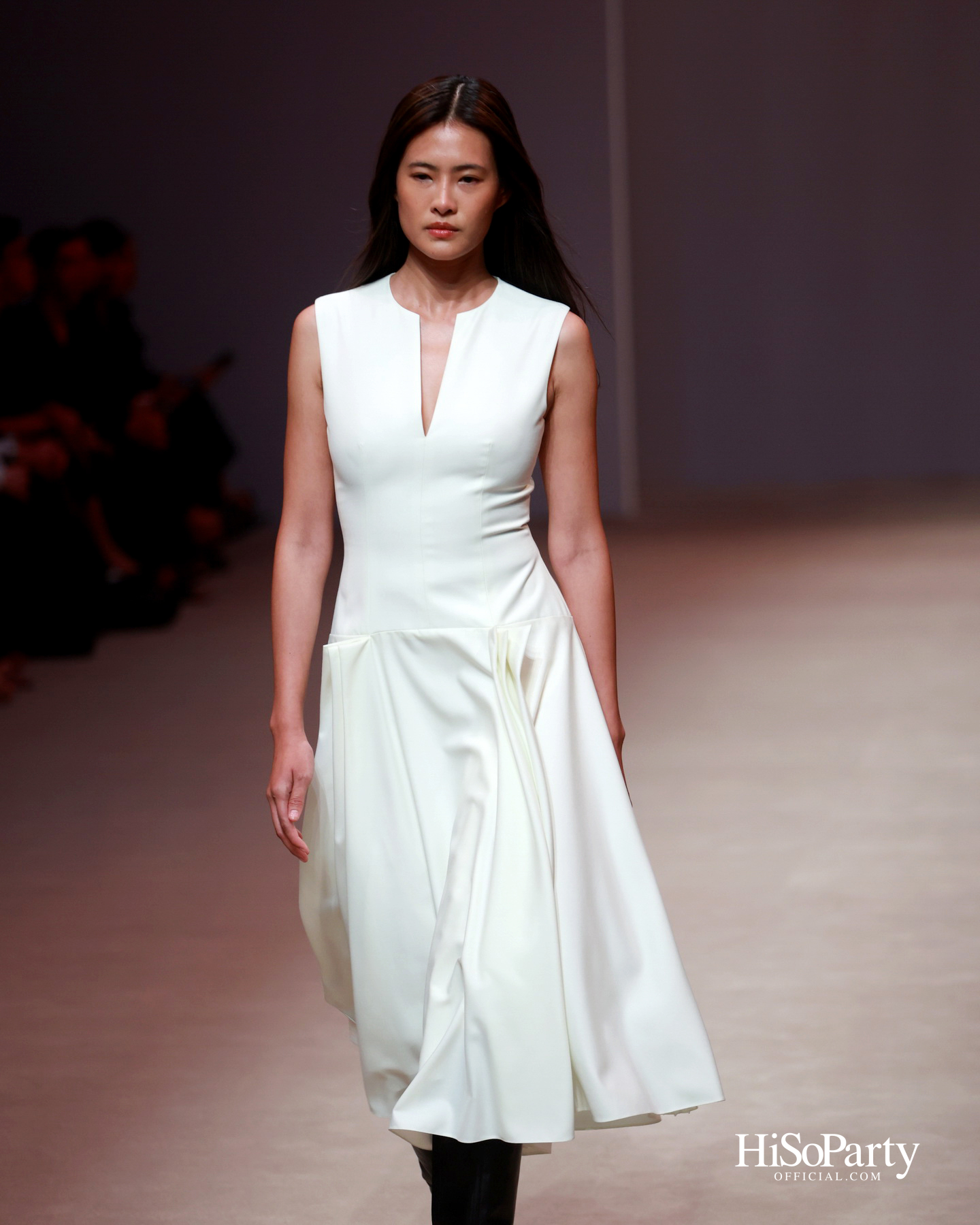 ASAVA @Siam Paragon Bangkok International Fashion Week 2025