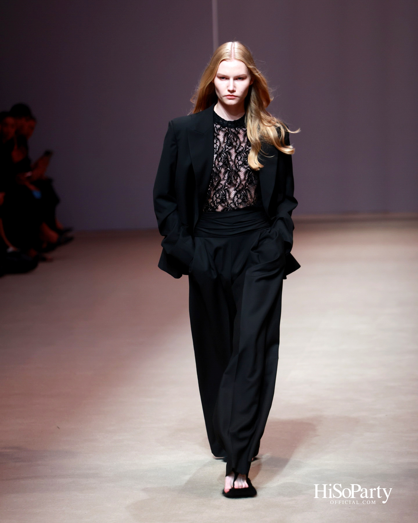 ASAVA @Siam Paragon Bangkok International Fashion Week 2025