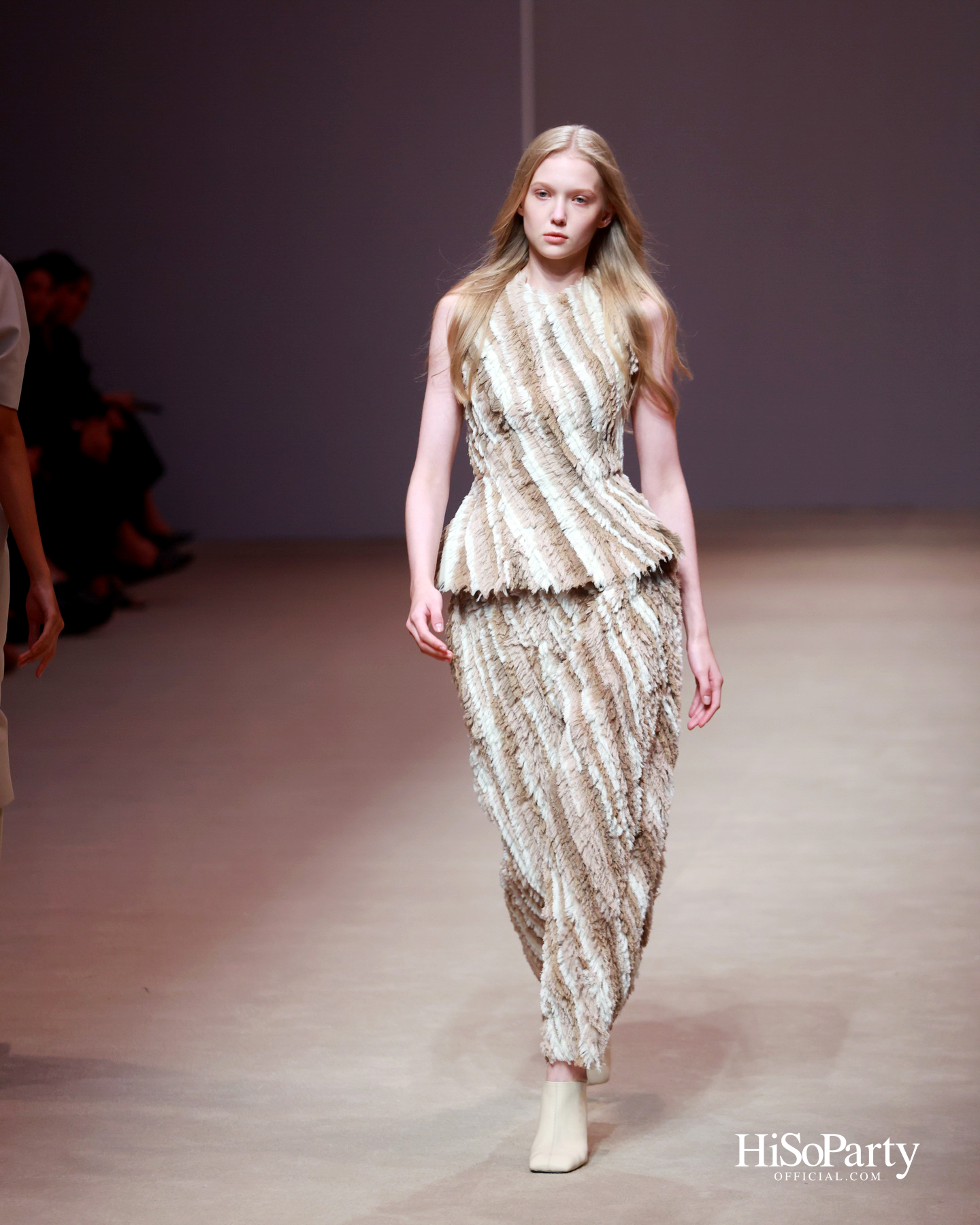 ASAVA @Siam Paragon Bangkok International Fashion Week 2025