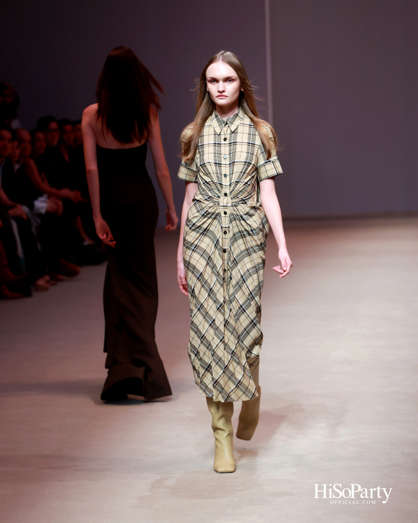 ASAVA @Siam Paragon Bangkok International Fashion Week 2025