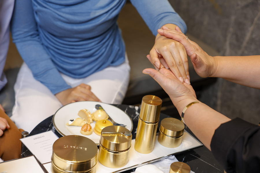 คิง เพาเวอร์ ฉลอง 36 ปี เปิดตัว 'POWER PASS' พร้อม เจฟ ซาเตอร์ และอาโป ณัฐวิญญ์ จุดพลังการช้อปเหนือขีดจำกัด