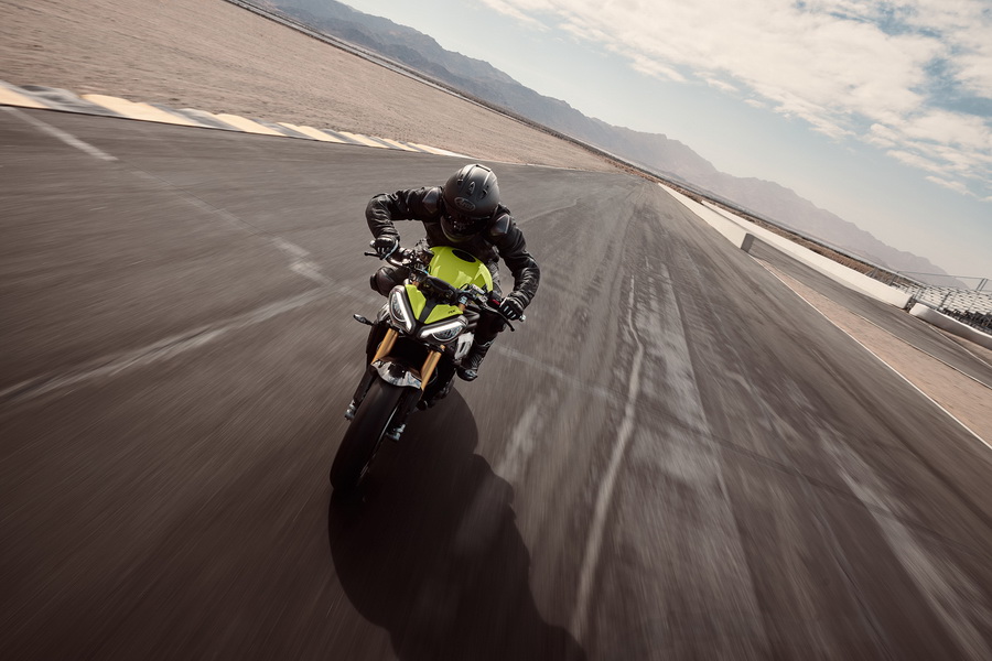 Triumph Motorcycles ประกาศเปิดศักราชครั้งประวัติศาสตร์ เปิดตัวรถจักรยานยนต์ใหม่กว่า 29 รุ่นทั่วโลก