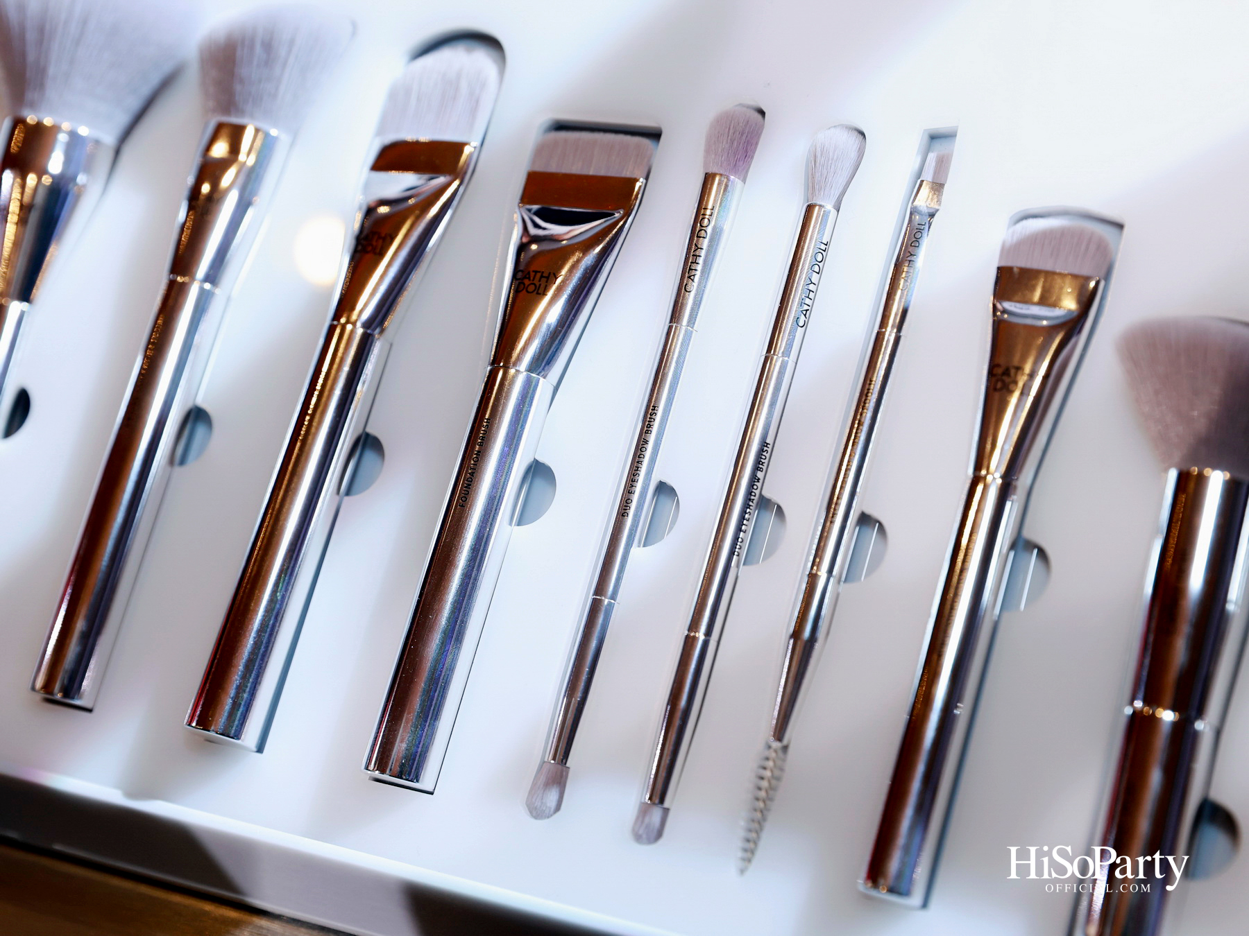 CATHY DOLL เดินหน้าสู่ T-Beauty World Class เปิดตัวคอลเลกชันใหม่ร่วมกับเมกอัพอาร์ทิสต์ระดับโลก กับ ‘CATHY DOLL x MAENG’