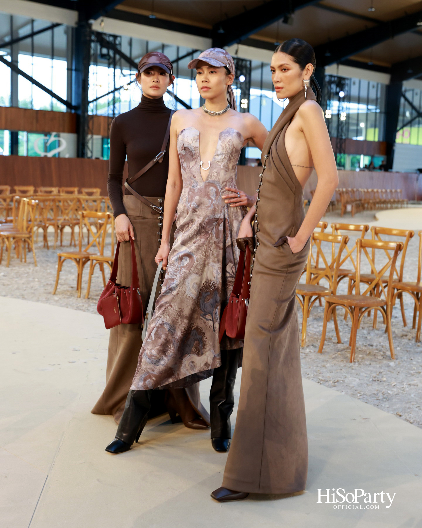 SIRIVANNAVARI จัดแสดงแฟชั่นโชว์คอลเลกชัน Autumn-Winter 2025/26 ถ่ายทอดมรดกแห่งโลกอีเควสเทรียนสู่แฟชั่นร่วมสมัย