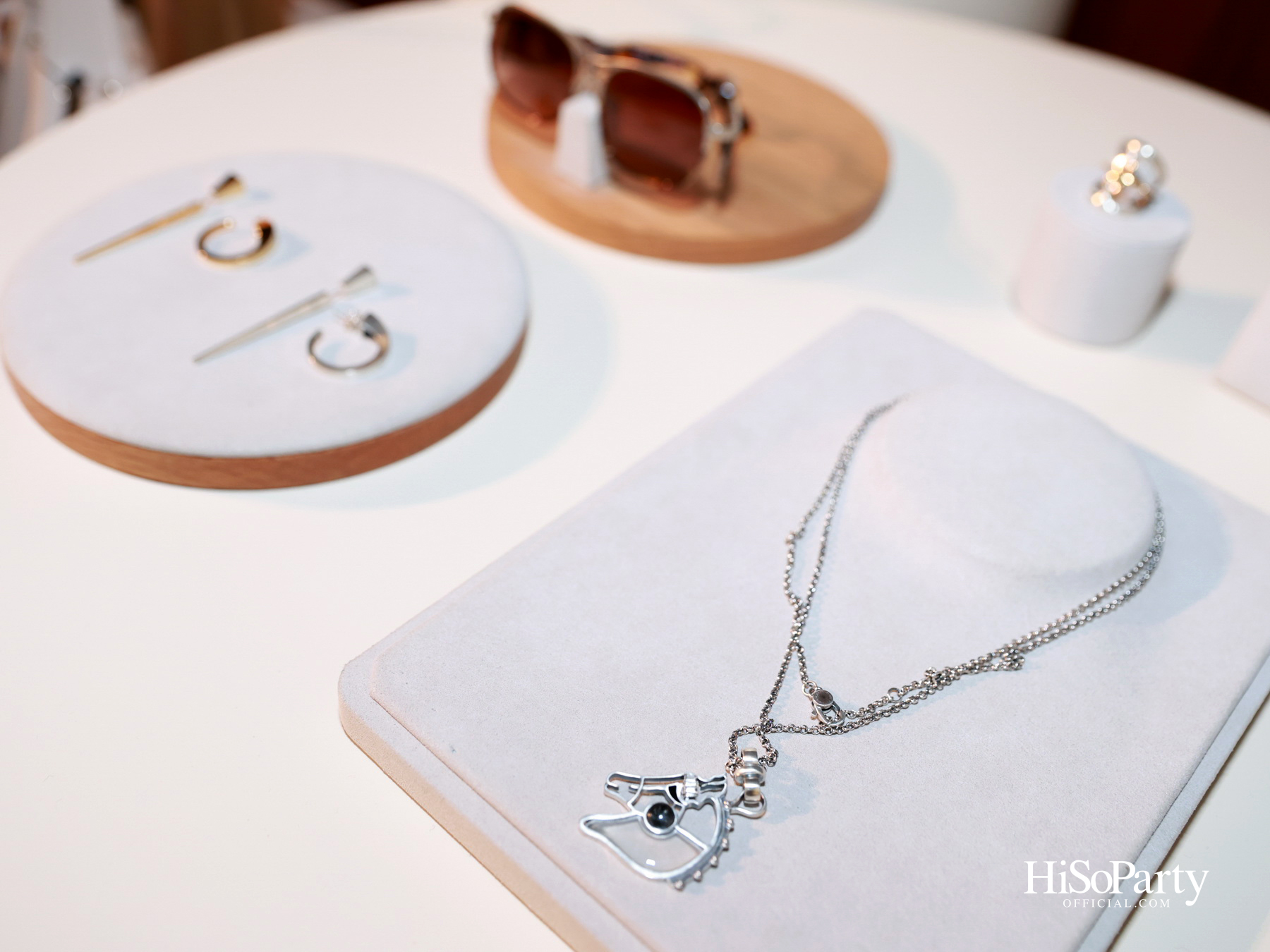 SIRIVANNAVARI จัดแสดงแฟชั่นโชว์คอลเลกชัน Autumn-Winter 2025/26 ถ่ายทอดมรดกแห่งโลกอีเควสเทรียนสู่แฟชั่นร่วมสมัย