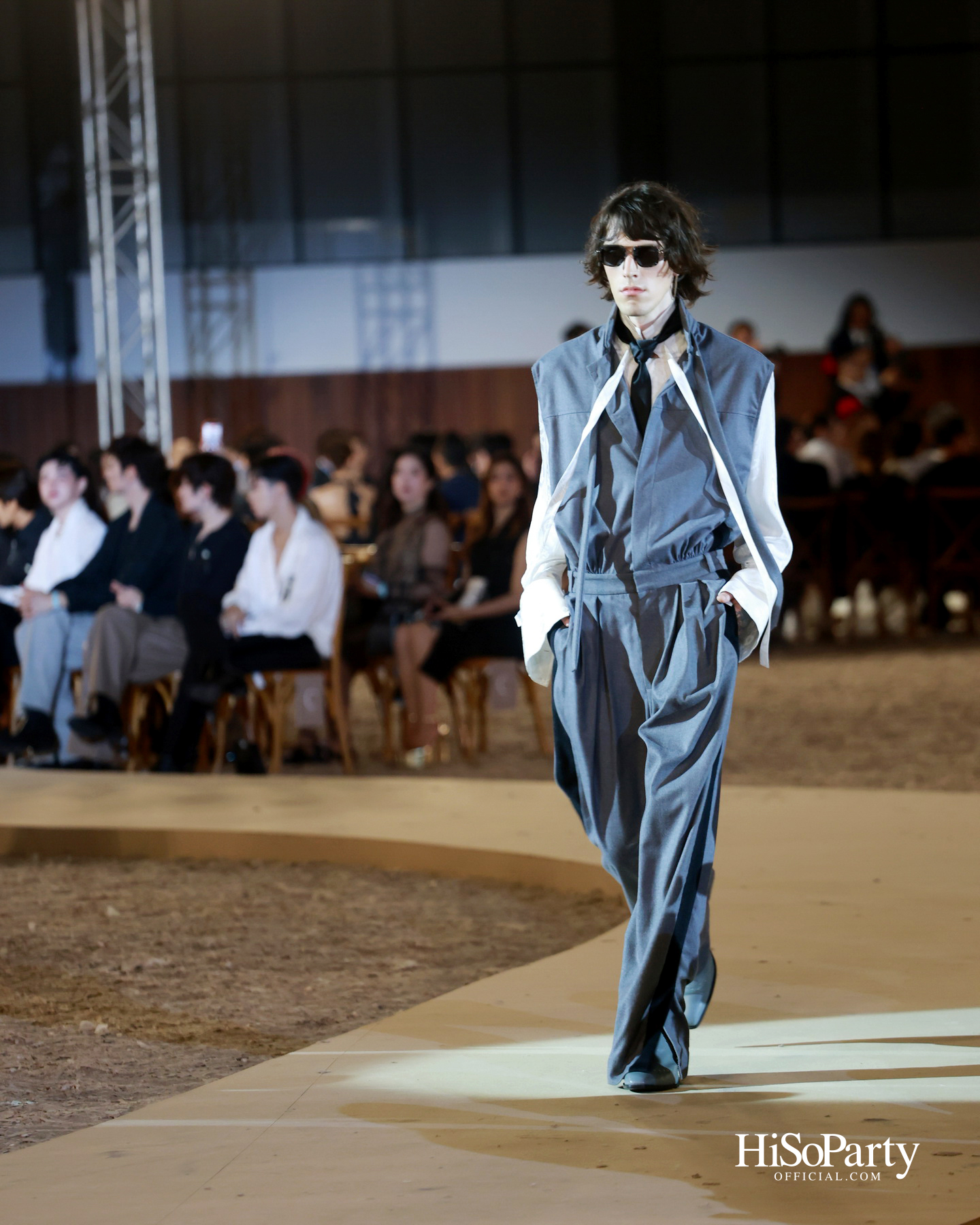 SIRIVANNAVARI จัดแสดงแฟชั่นโชว์คอลเลกชัน Autumn-Winter 2025/26 ถ่ายทอดมรดกแห่งโลกอีเควสเทรียนสู่แฟชั่นร่วมสมัย