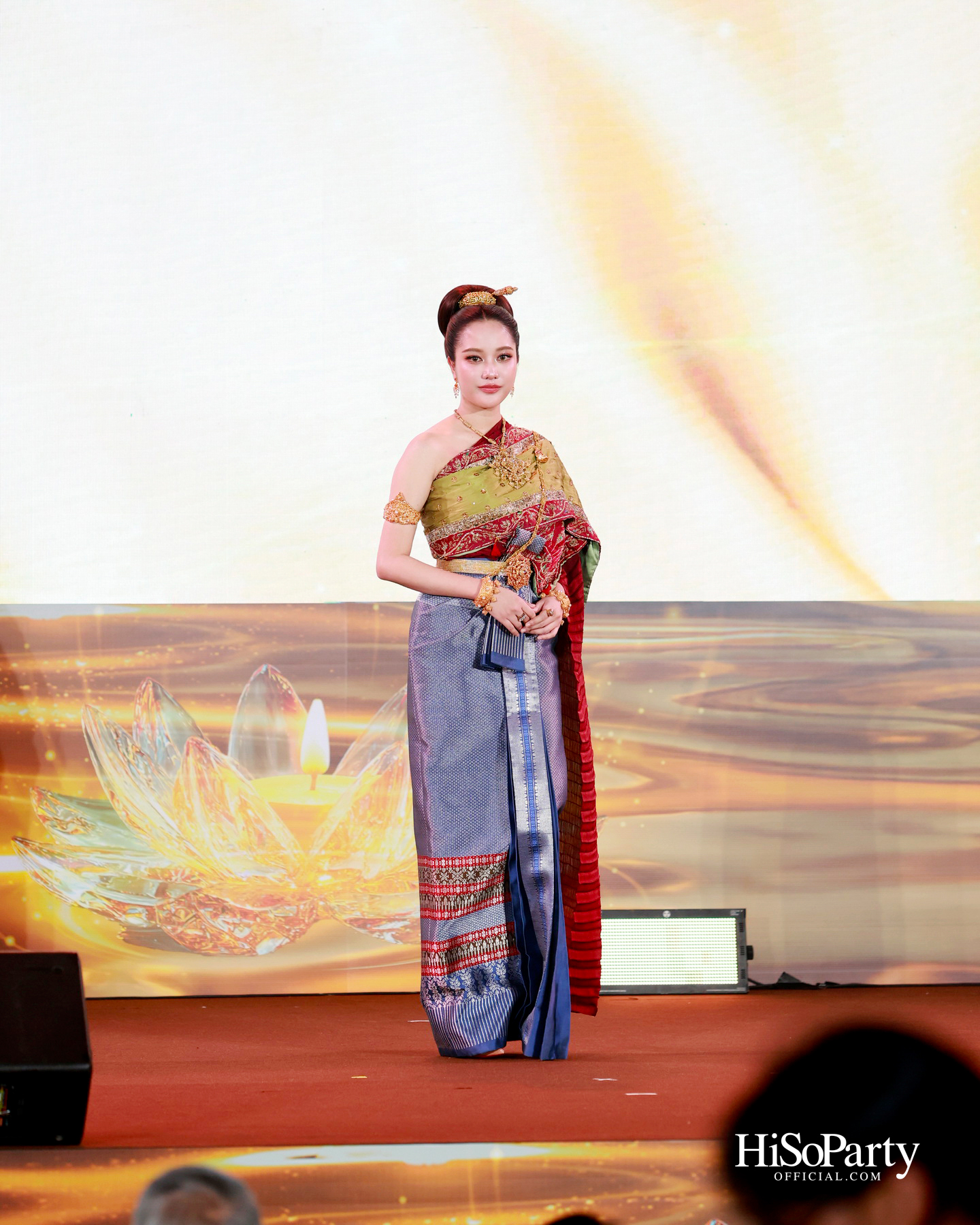 ไอคอนสยามจัดงาน ‘ICONSIAM THAICONIC LOY KRATHONG 2025’ ร้อยใจไทยรักษ์เจ้าพระยา น้อมรำลึกในพระมหากรุณาธิคุณสมเด็จพระพันปีหลวง