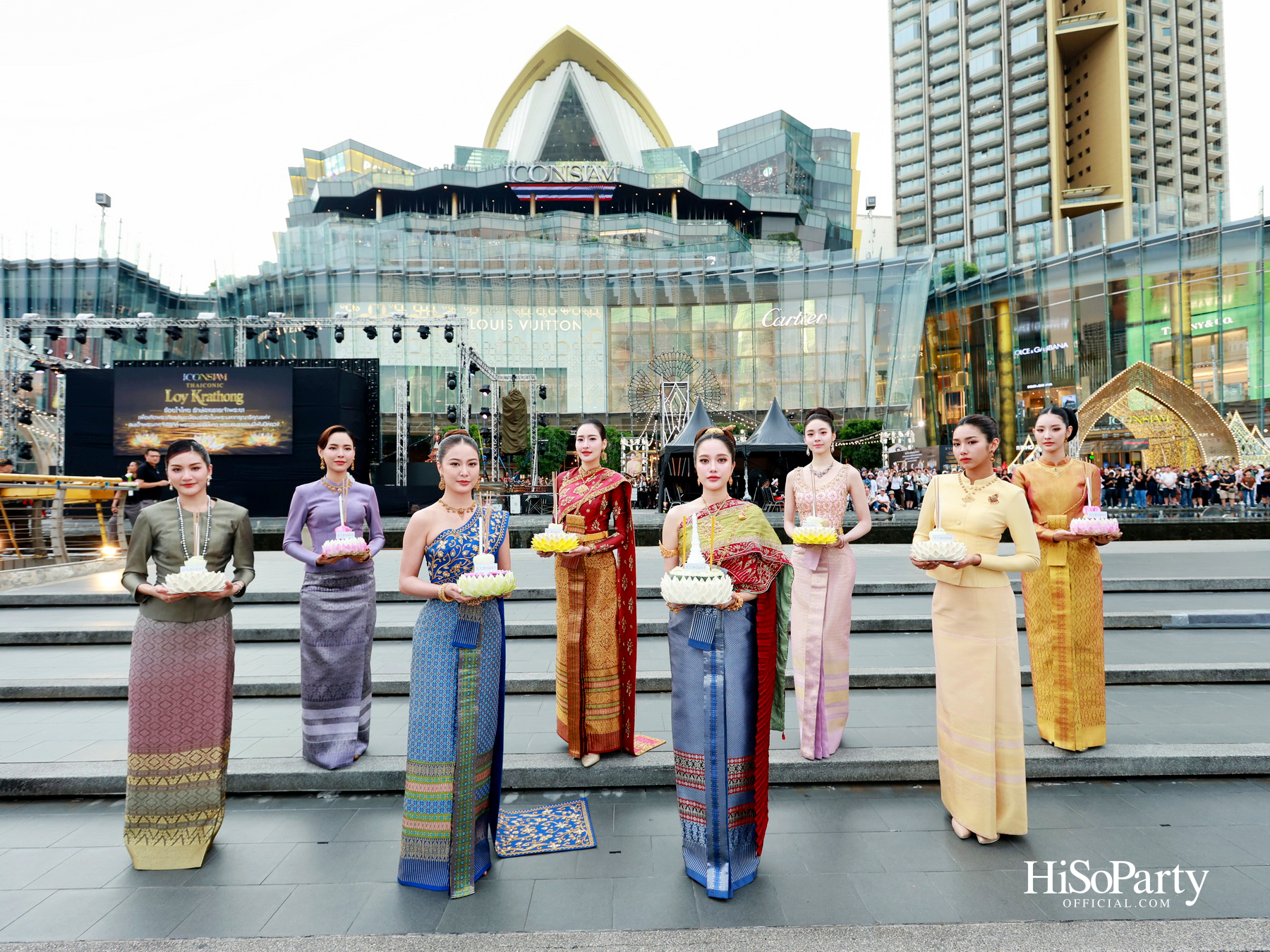 ไอคอนสยามจัดงาน ‘ICONSIAM THAICONIC LOY KRATHONG 2025’ ร้อยใจไทยรักษ์เจ้าพระยา น้อมรำลึกในพระมหากรุณาธิคุณสมเด็จพระพันปีหลวง