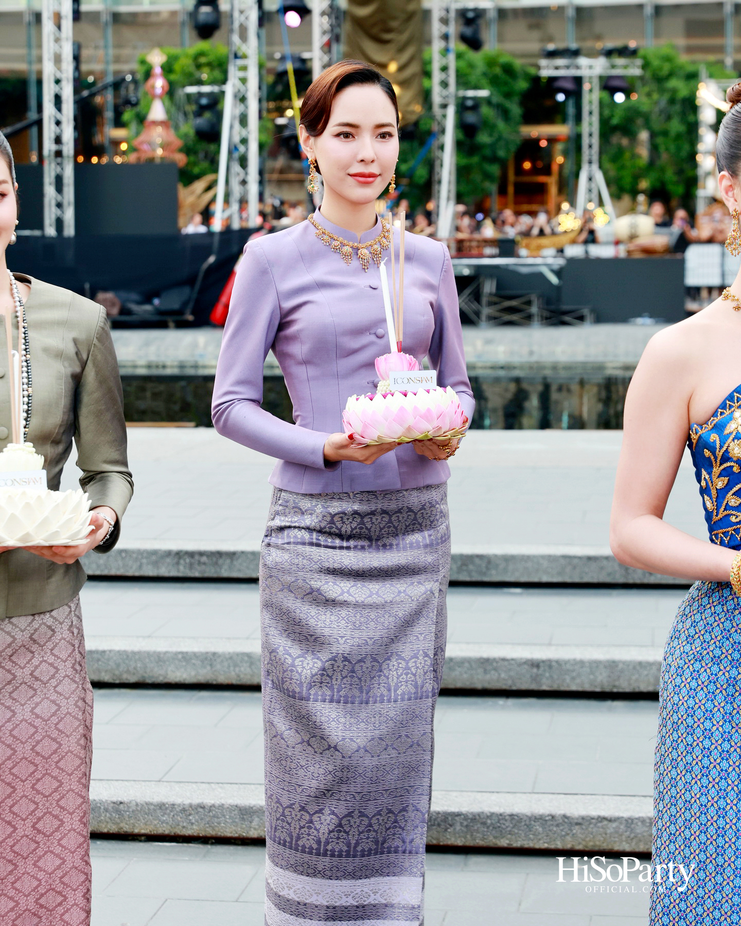 ไอคอนสยามจัดงาน ‘ICONSIAM THAICONIC LOY KRATHONG 2025’ ร้อยใจไทยรักษ์เจ้าพระยา น้อมรำลึกในพระมหากรุณาธิคุณสมเด็จพระพันปีหลวง
