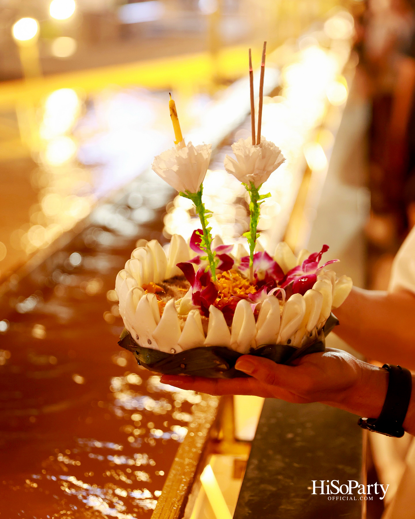 ไอคอนสยามจัดงาน ‘ICONSIAM THAICONIC LOY KRATHONG 2025’ ร้อยใจไทยรักษ์เจ้าพระยา น้อมรำลึกในพระมหากรุณาธิคุณสมเด็จพระพันปีหลวง