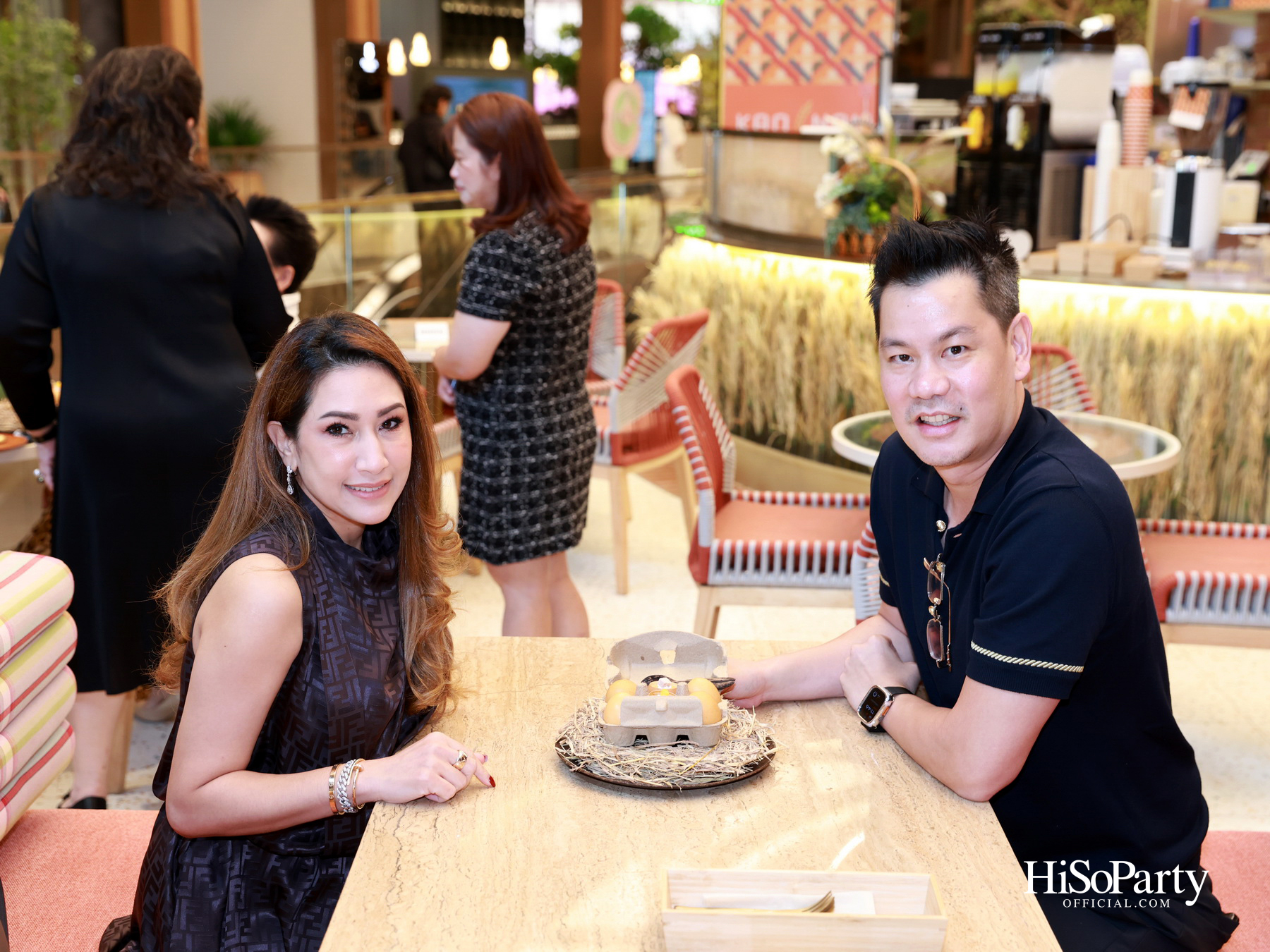 KAO NOM (ข้าวนม) ขนมไทยร่วมสมัย เครือเดียวกับ Kyo Roll En เปิดตัวอย่างเป็นทางการ ณ Dusit Central Park