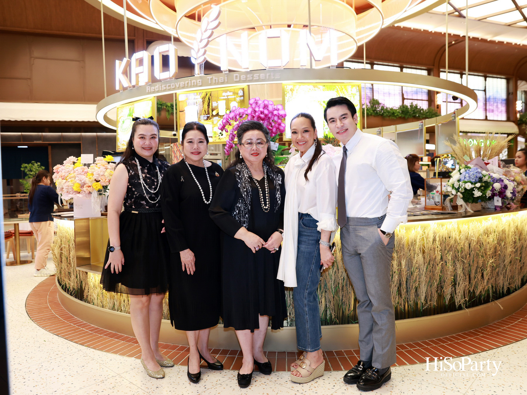 KAO NOM (ข้าวนม) ขนมไทยร่วมสมัย เครือเดียวกับ Kyo Roll En เปิดตัวอย่างเป็นทางการ ณ Dusit Central Park