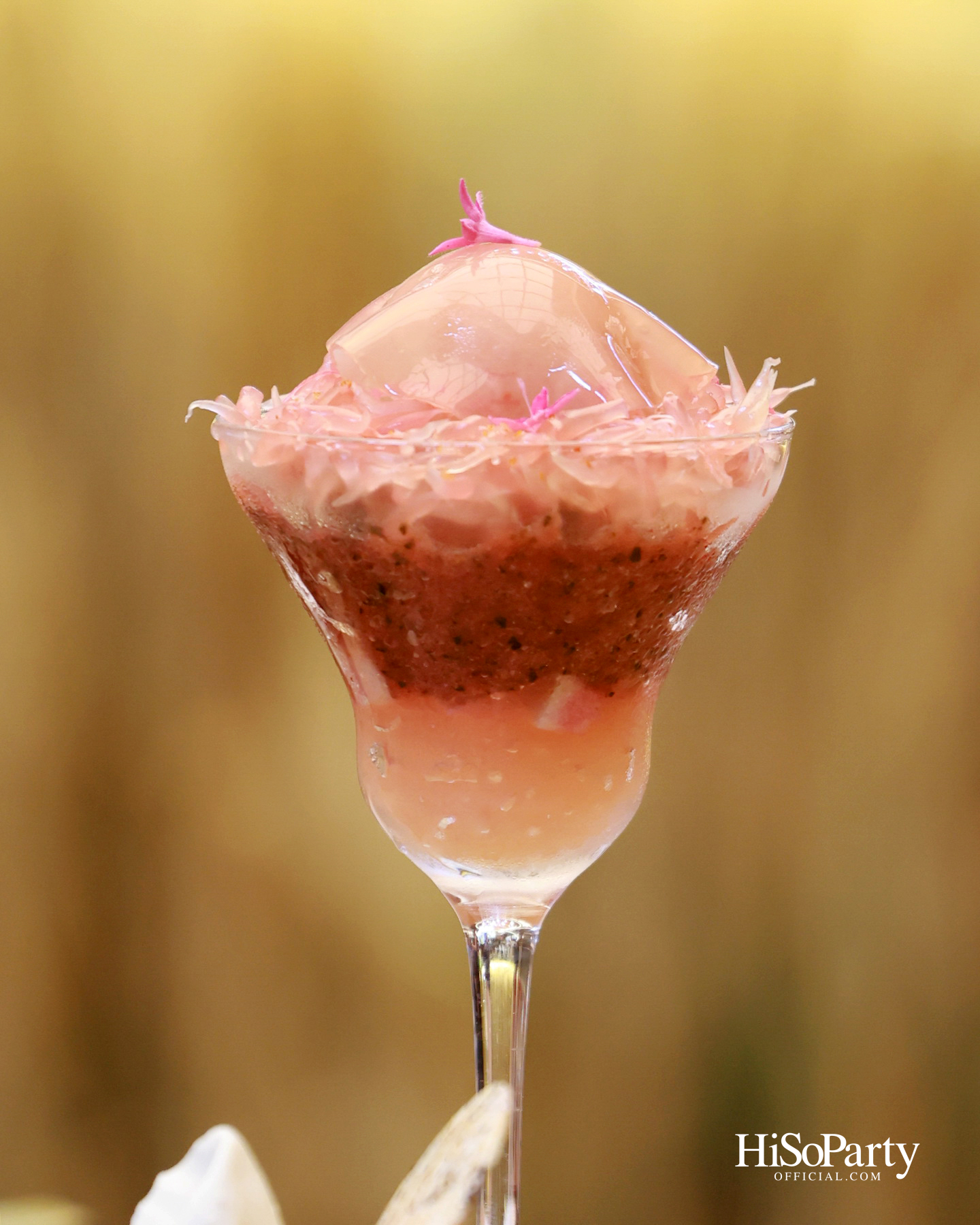 KAO NOM (ข้าวนม) ขนมไทยร่วมสมัย เครือเดียวกับ Kyo Roll En เปิดตัวอย่างเป็นทางการ ณ Dusit Central Park