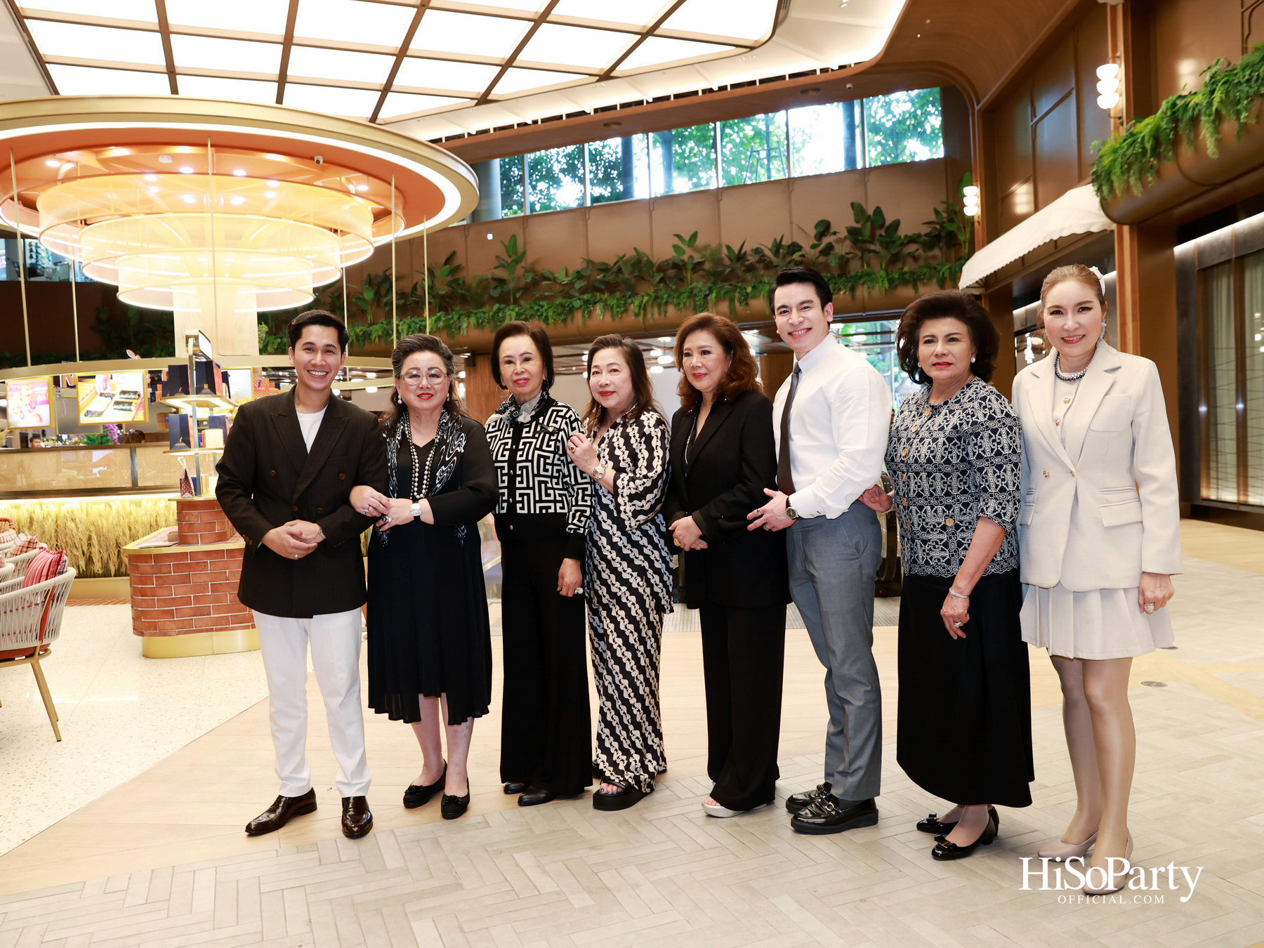 KAO NOM (ข้าวนม) ขนมไทยร่วมสมัย เครือเดียวกับ Kyo Roll En เปิดตัวอย่างเป็นทางการ ณ Dusit Central Park