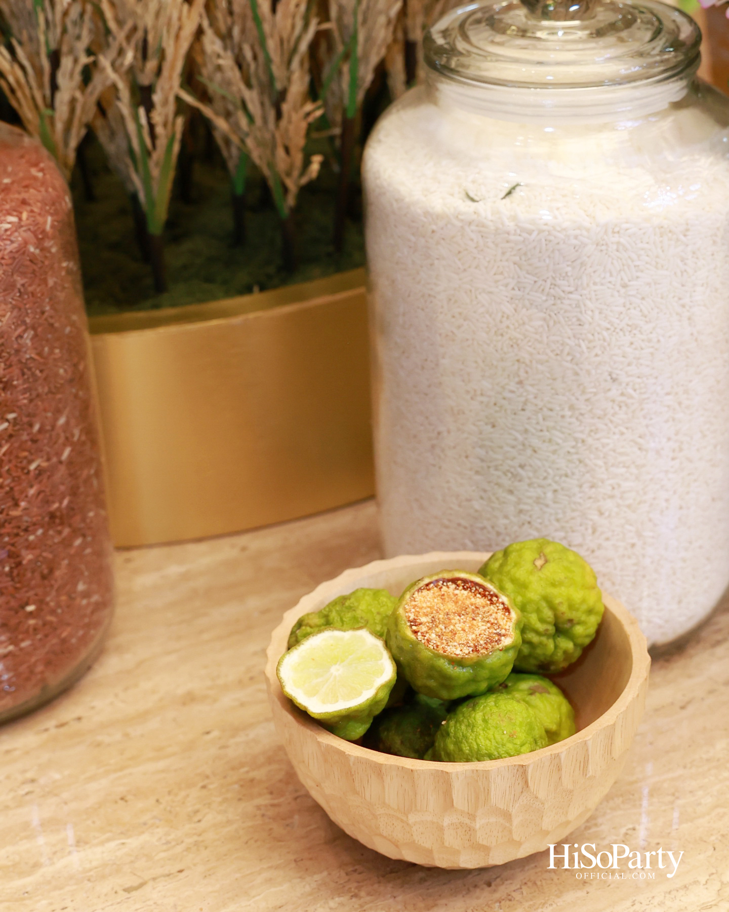 KAO NOM (ข้าวนม) ขนมไทยร่วมสมัย เครือเดียวกับ Kyo Roll En เปิดตัวอย่างเป็นทางการ ณ Dusit Central Park