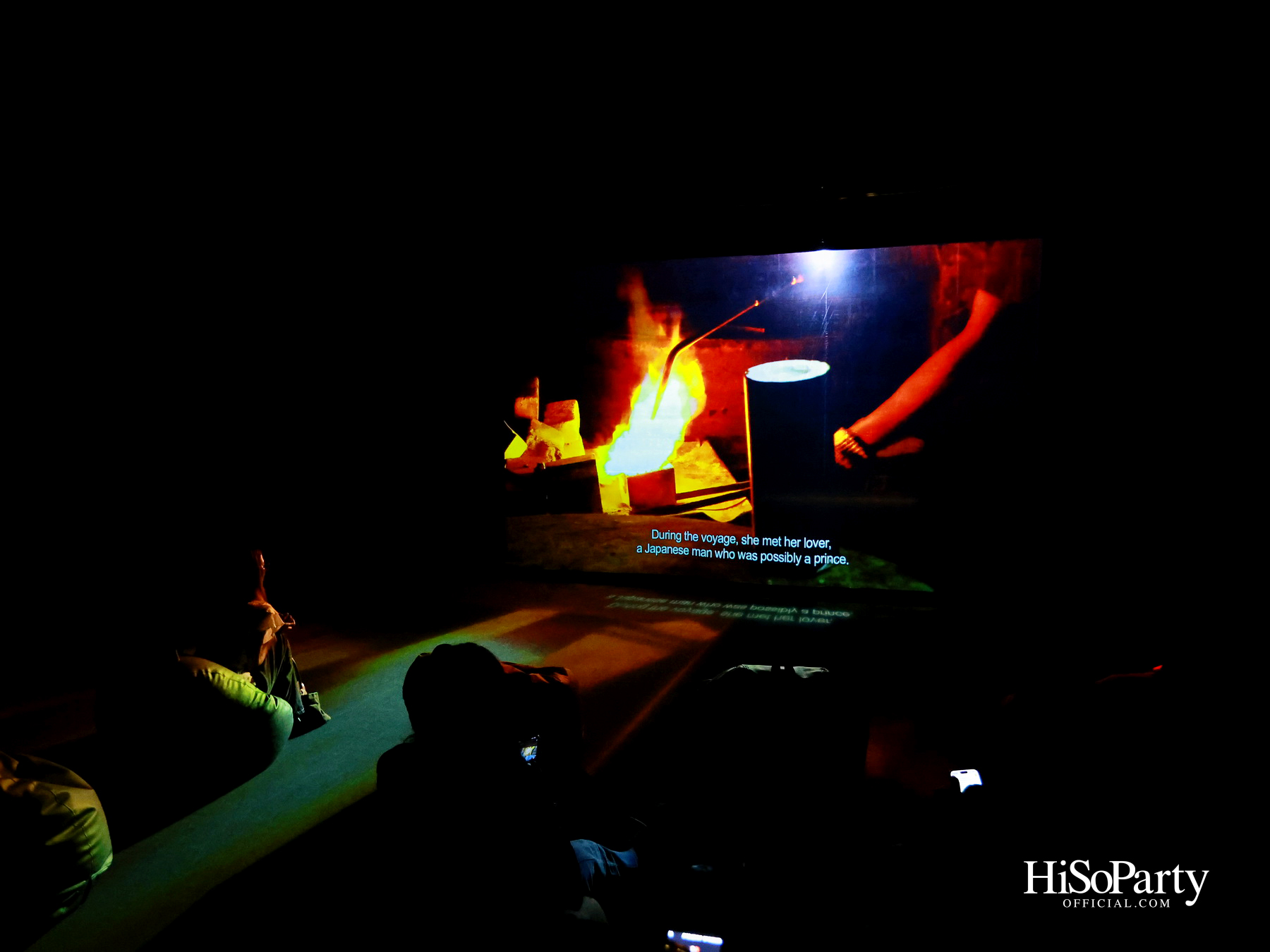 หยดทองแห่งกาลเวลา ‘Golden Teardrop (2025)’ โดย อริญชย์ รุ่งแจ้ง ณ MOCA BANGKOK