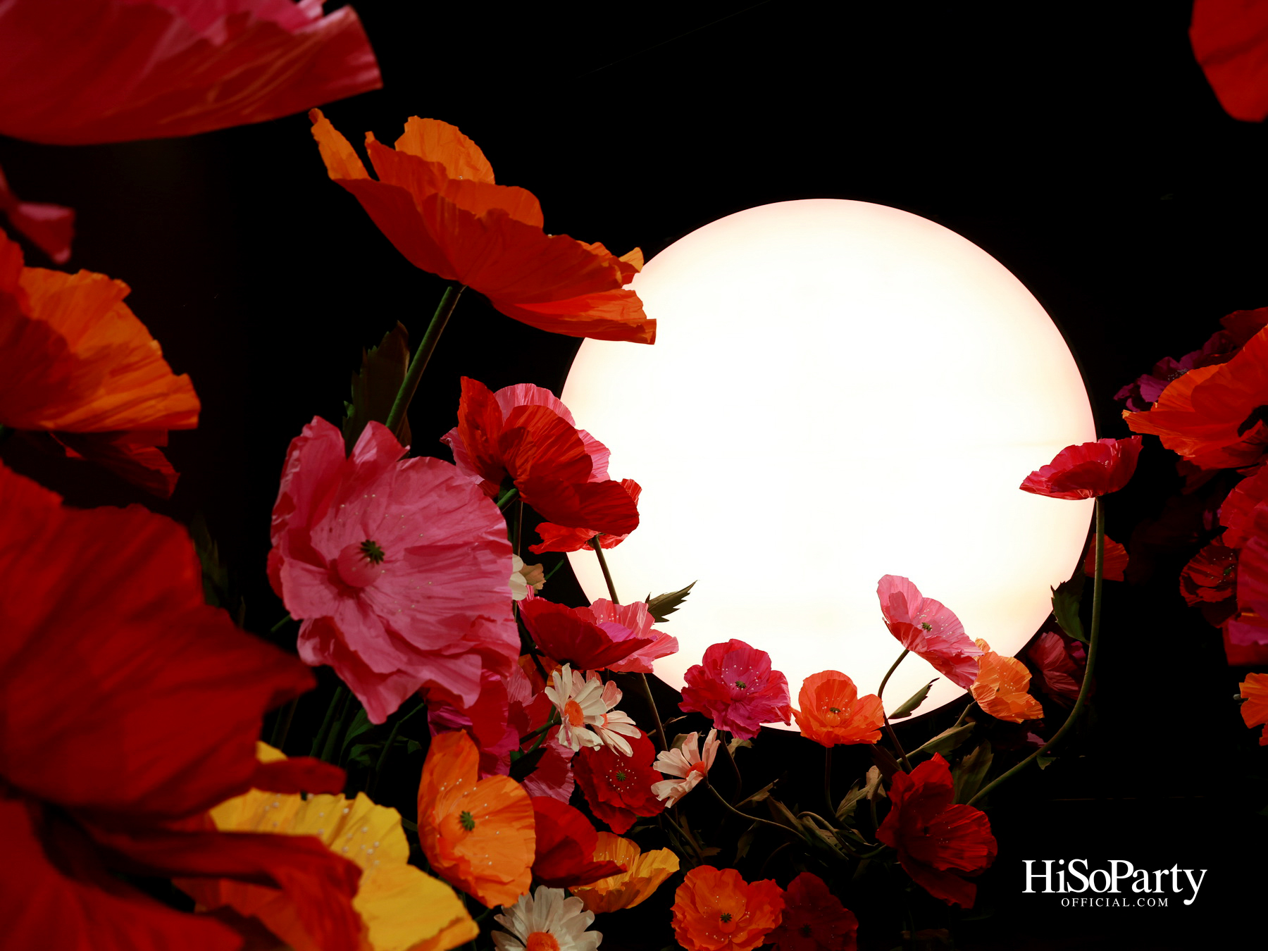 ‘BLOOM in Four Seasons – The Heart-Blossoming Immersive Experience’ เปิดโลกแห่งศิลปะที่ฮีลใจ ณ ไอคอนสยาม