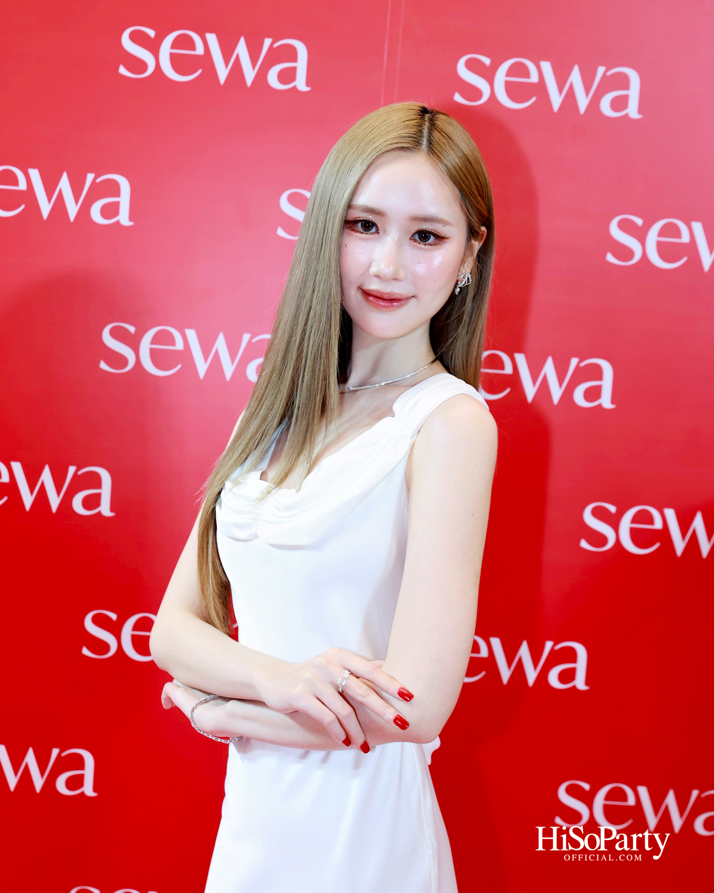 ‘Sewa Glow Reborn – Awaken Your Skin’s Power’ เปิดตัวพรีเซนเตอร์คนใหม่ ‘เจนเย่–เมธิกา’ พร้อมเผยโฉม 2 น้ำตบฮีโร่รุ่นล่าสุด