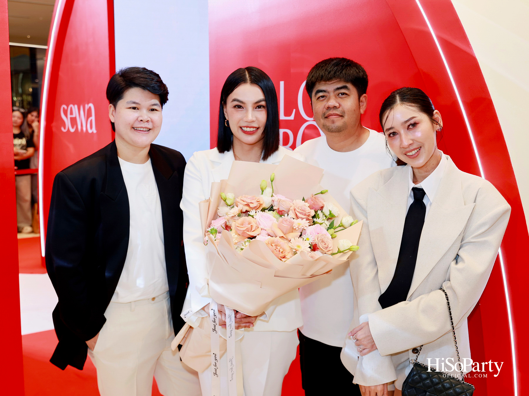 ‘Sewa Glow Reborn – Awaken Your Skin’s Power’ เปิดตัวพรีเซนเตอร์คนใหม่ ‘เจนเย่–เมธิกา’ พร้อมเผยโฉม 2 น้ำตบฮีโร่รุ่นล่าสุด