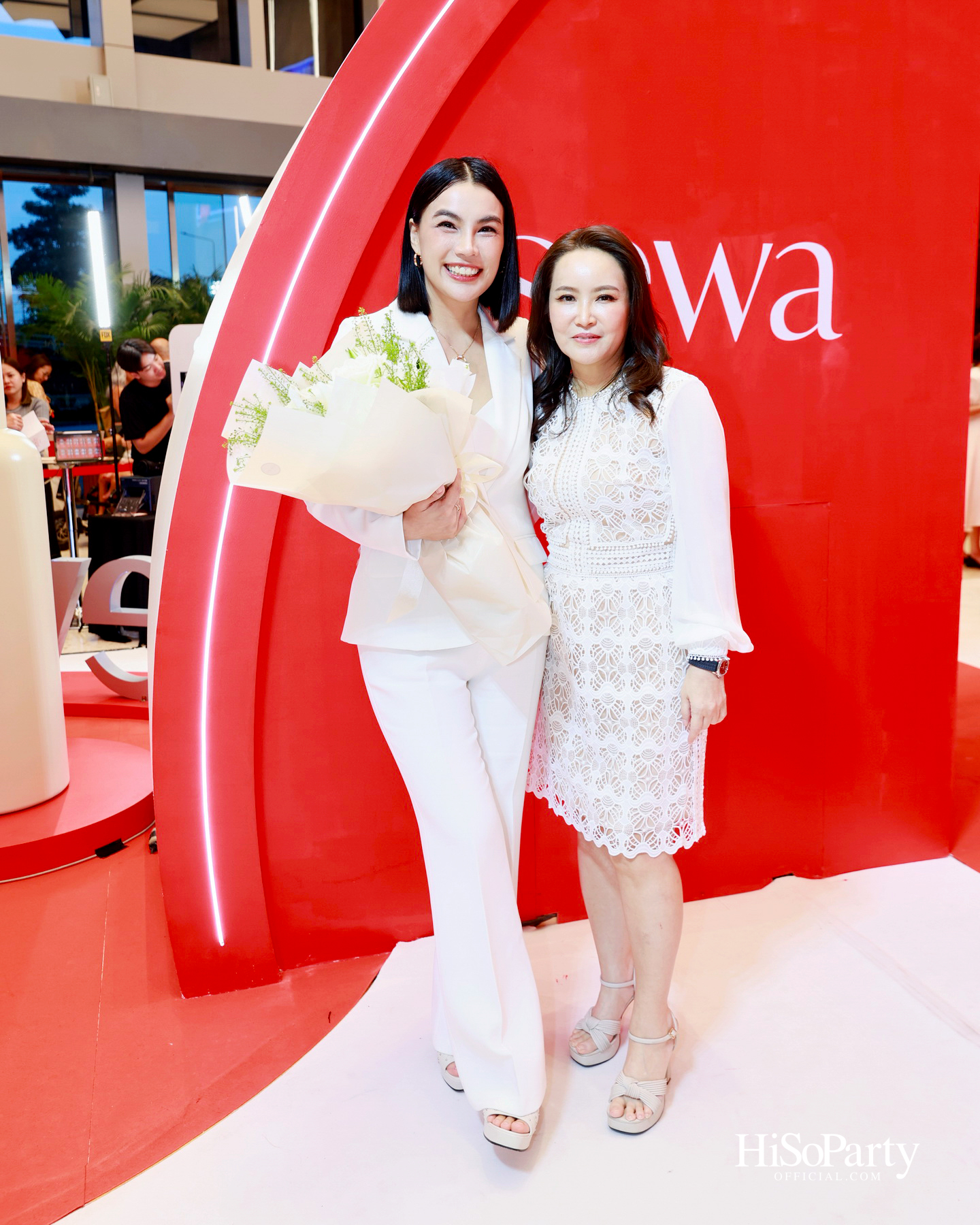 ‘Sewa Glow Reborn – Awaken Your Skin’s Power’ เปิดตัวพรีเซนเตอร์คนใหม่ ‘เจนเย่–เมธิกา’ พร้อมเผยโฉม 2 น้ำตบฮีโร่รุ่นล่าสุด