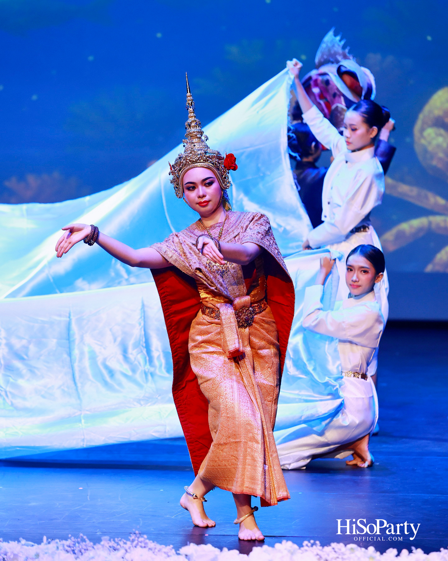 พิธีรำลึกถวายพระเกียรติ สมเด็จพระนางเจ้าสิริกิติ์ พระบรมราชินีนาถ พระบรมราชชนนีพันปีหลวง ณ โรงเรียนสถานศึกษานานาชาติ (ISB) 