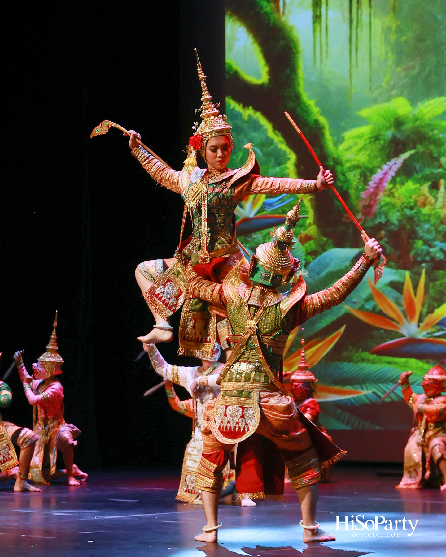 พิธีรำลึกถวายพระเกียรติ สมเด็จพระนางเจ้าสิริกิติ์ พระบรมราชินีนาถ พระบรมราชชนนีพันปีหลวง ณ โรงเรียนสถานศึกษานานาชาติ (ISB) 