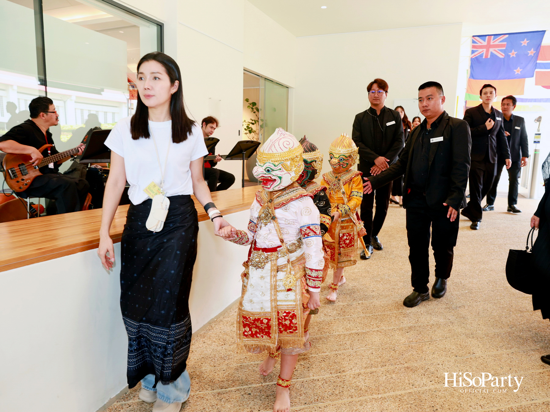 พิธีรำลึกถวายพระเกียรติ สมเด็จพระนางเจ้าสิริกิติ์ พระบรมราชินีนาถ พระบรมราชชนนีพันปีหลวง ณ โรงเรียนสถานศึกษานานาชาติ (ISB) 