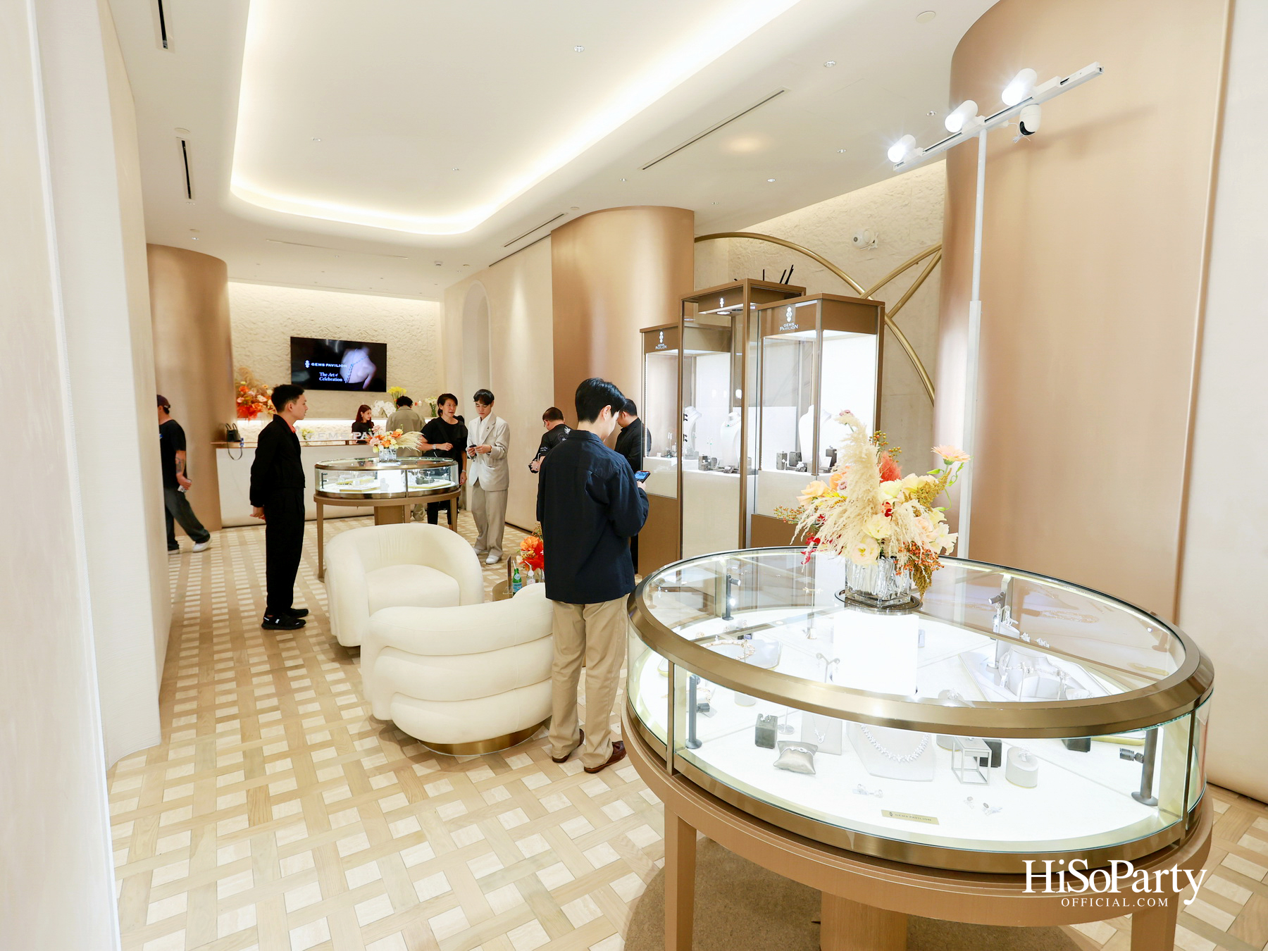 GEMS PAVILION จัดงาน ‘The Art of Celebration’ Exclusive Private Trunk Show 