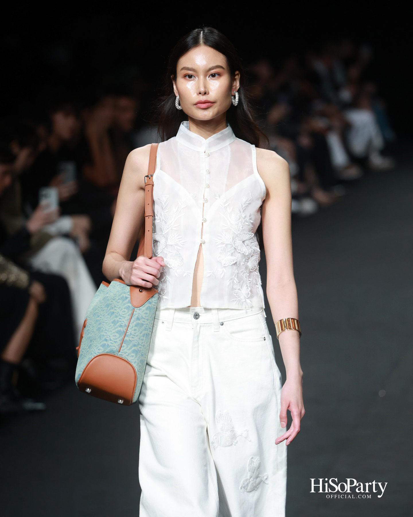 EVERYWEEK.OUTFIT @ELLE FASHION WEEK 2025