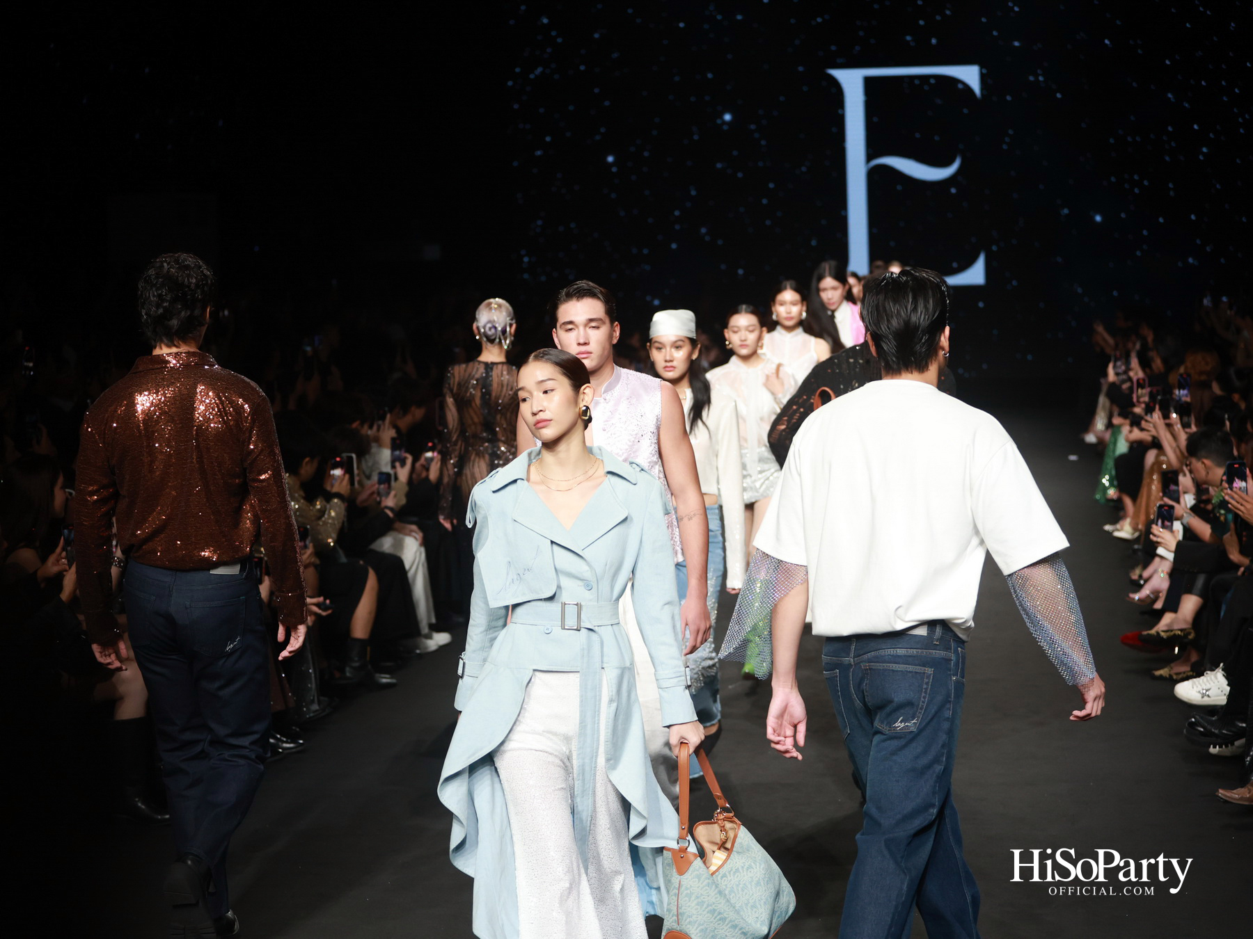 EVERYWEEK.OUTFIT @ELLE FASHION WEEK 2025