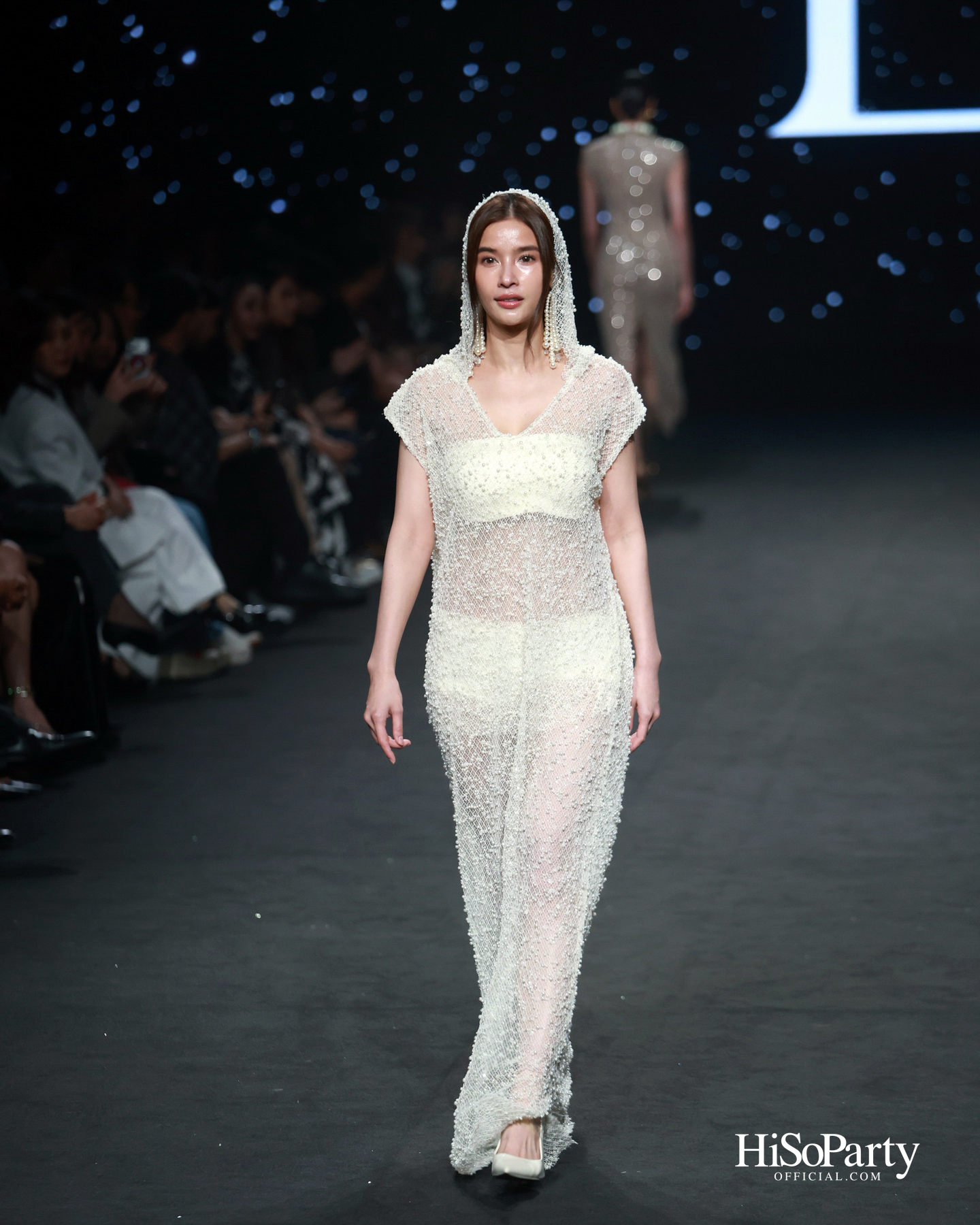 EVERYWEEK.OUTFIT @ELLE FASHION WEEK 2025