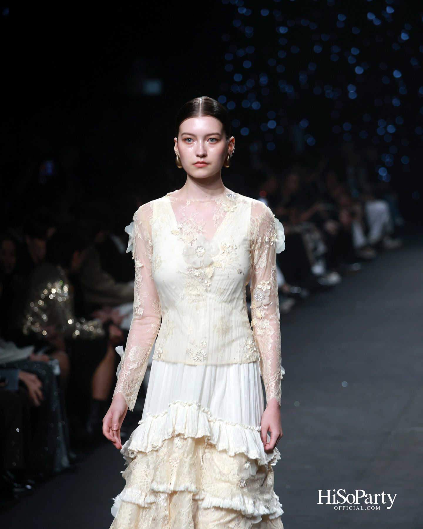 EVERYWEEK.OUTFIT @ELLE FASHION WEEK 2025