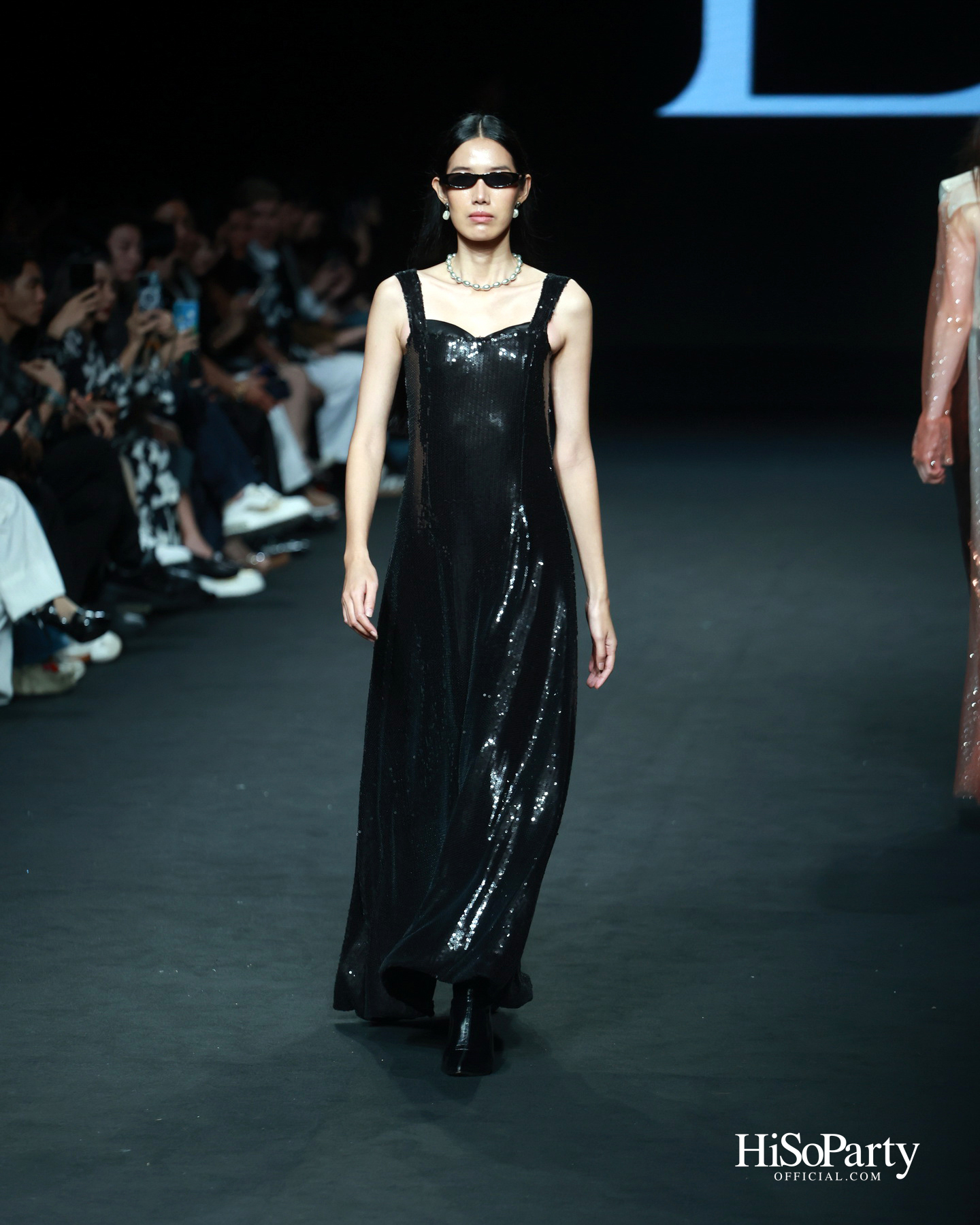 EVERYWEEK.OUTFIT @ELLE FASHION WEEK 2025