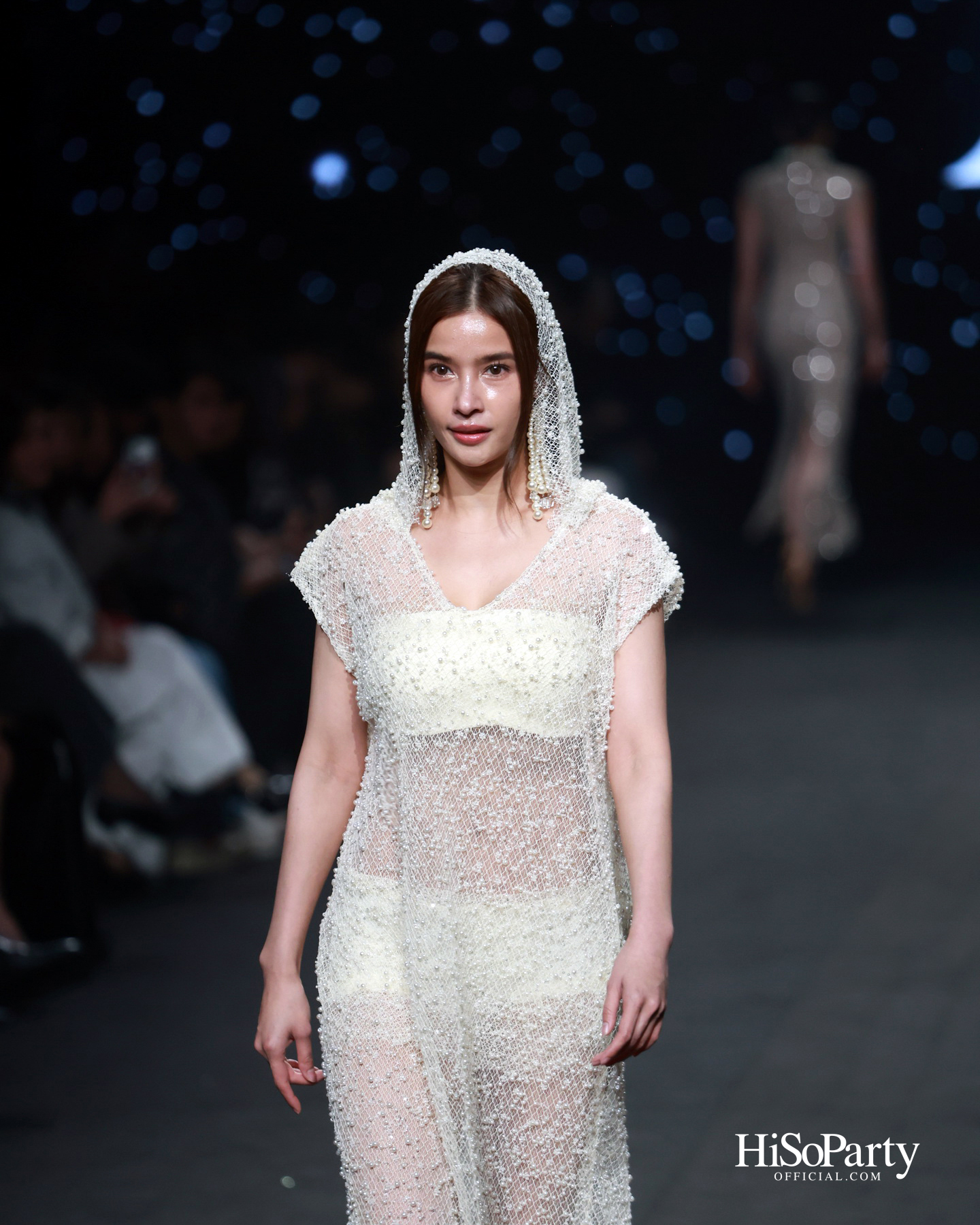 EVERYWEEK.OUTFIT @ELLE FASHION WEEK 2025