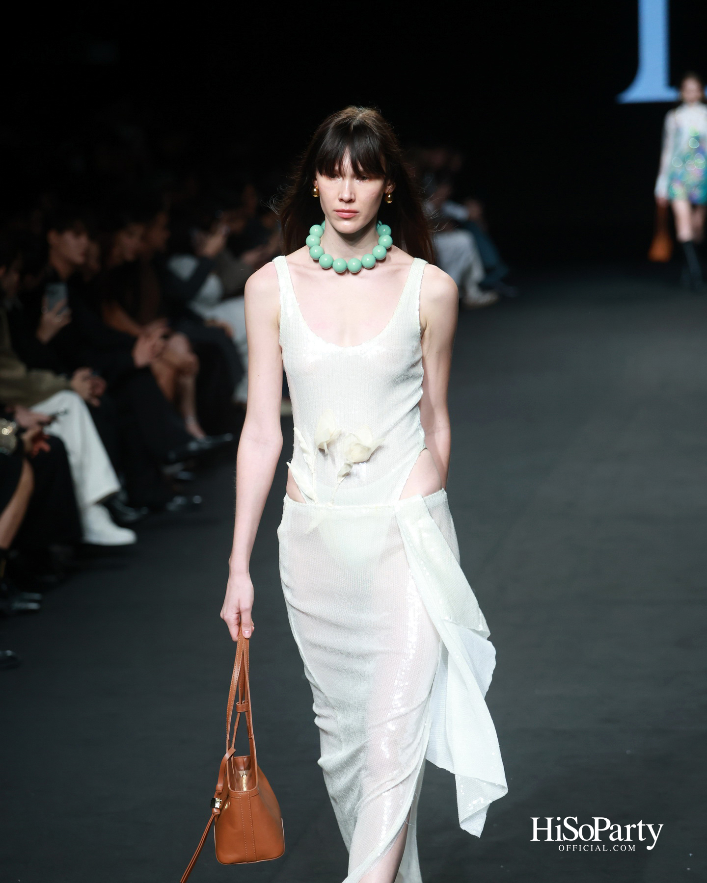 EVERYWEEK.OUTFIT @ELLE FASHION WEEK 2025